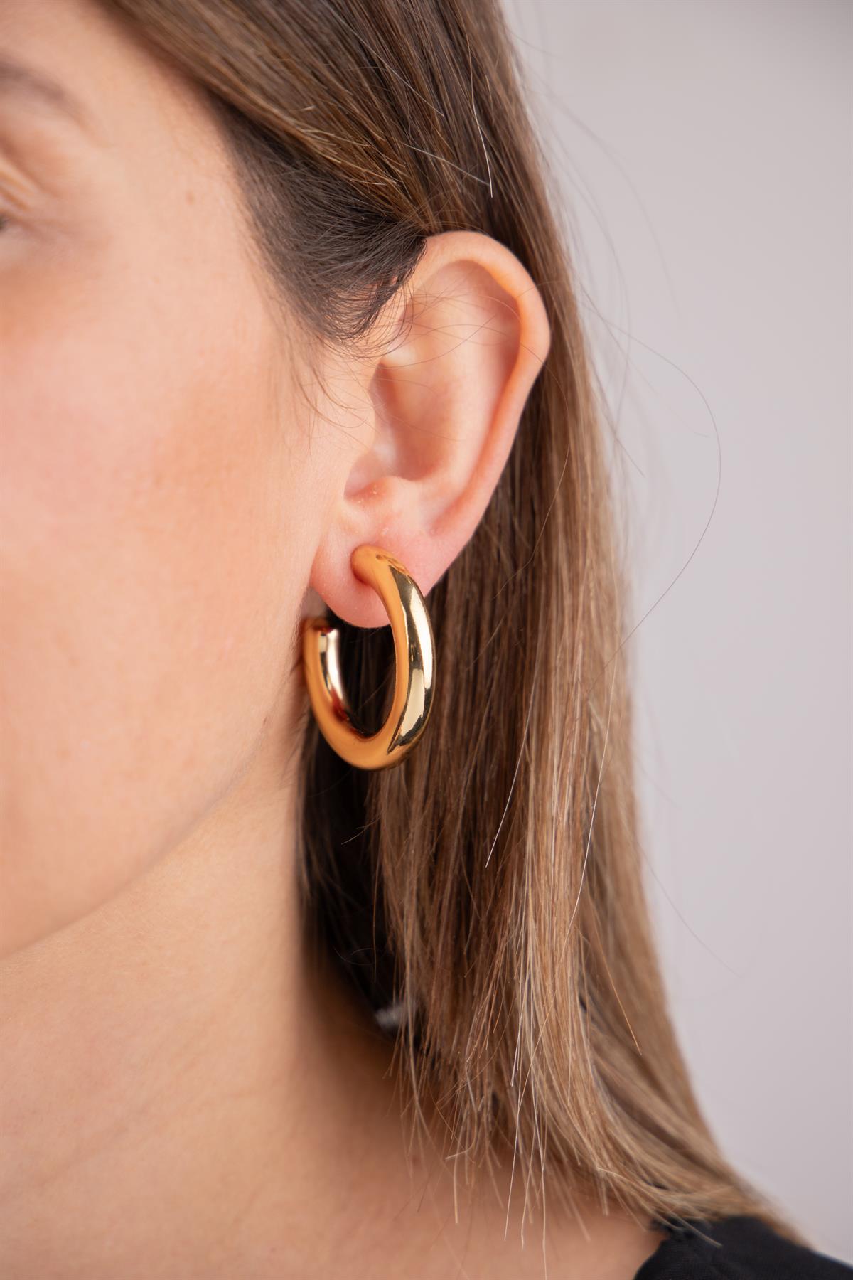 Boru Gold Yarım Halka Küpe