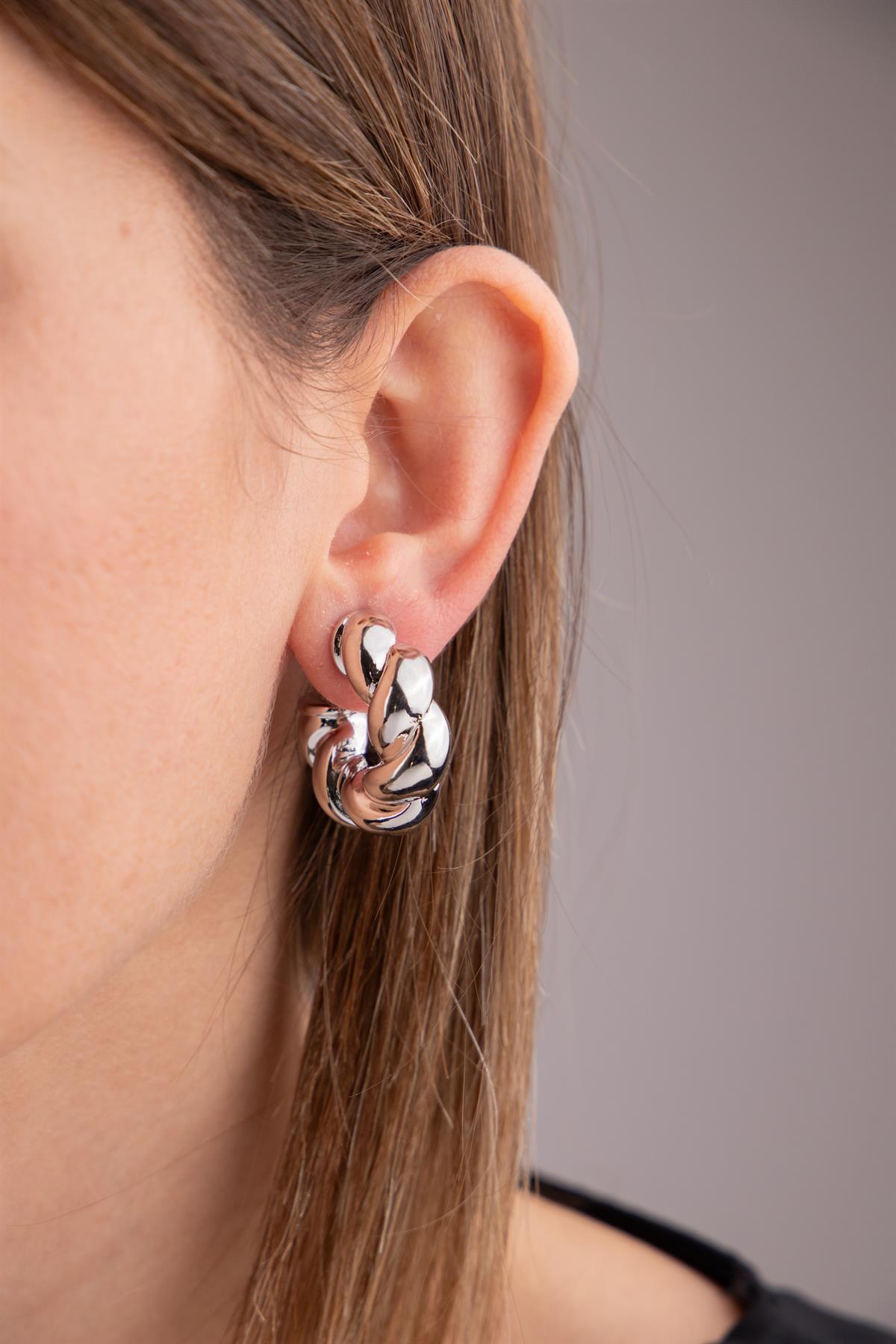 Burgu Gümüş Yarım Halka Küpe