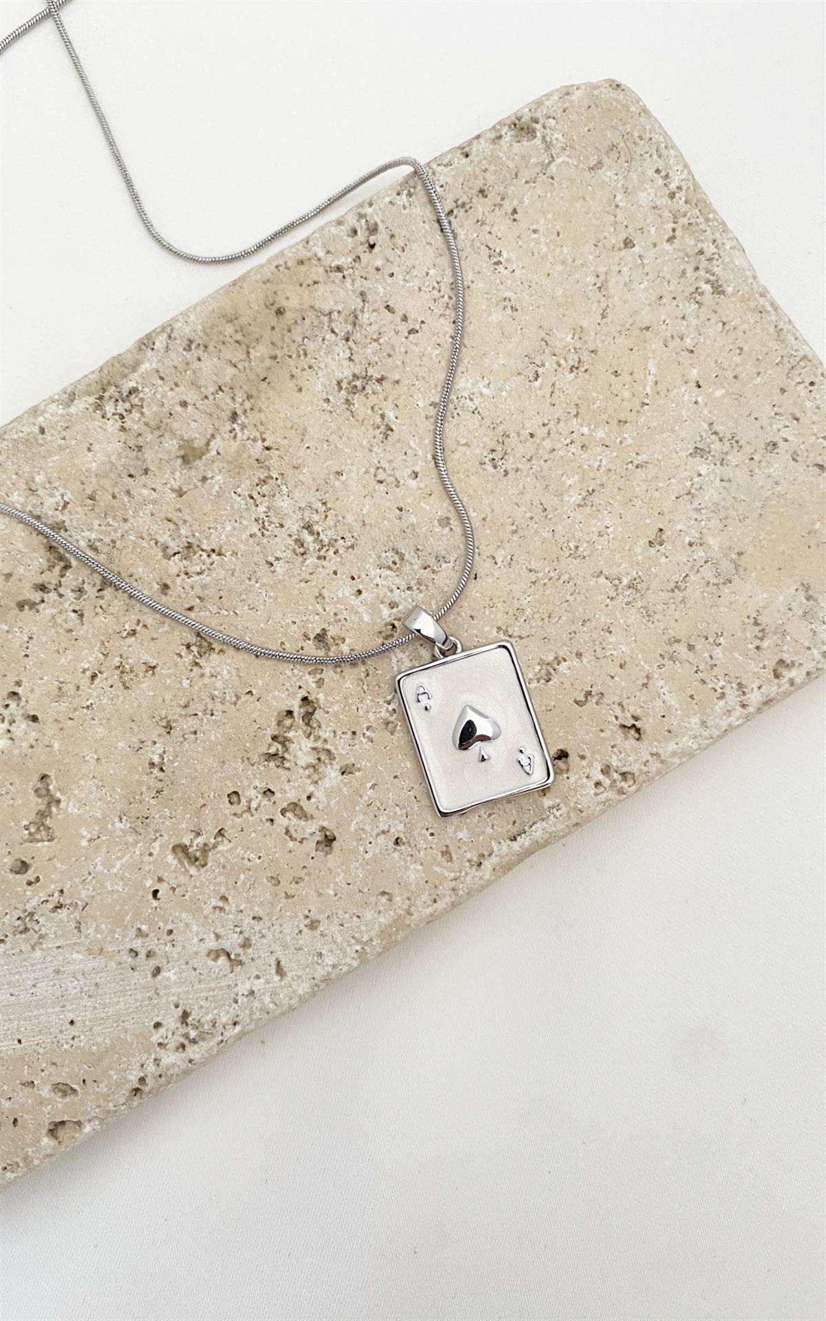 Dikdörtgen Plaka Üzeri Beyaz Mineli Gümüş Çelik Kolye