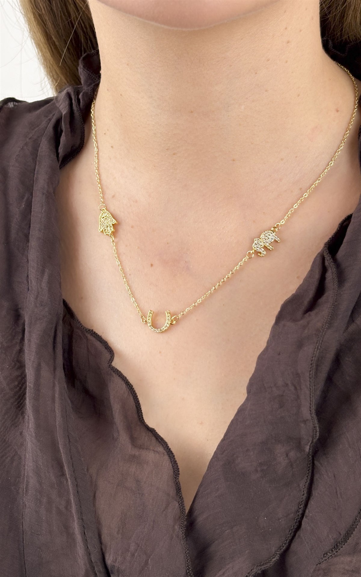 El ve Fil Figürlü Zincir Kolye