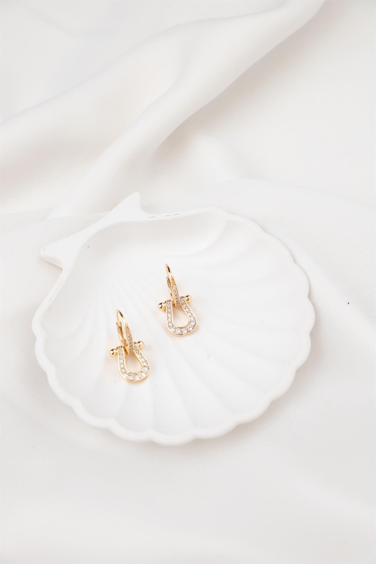 Figürlü Zirkon Taşlı Gold Halka Küpe