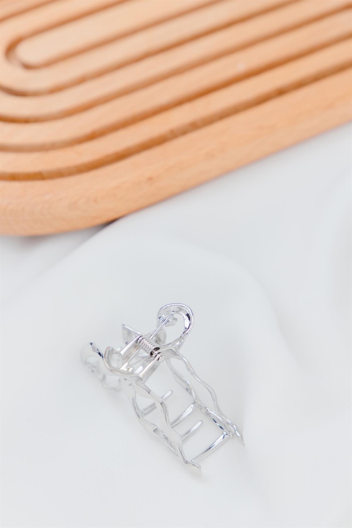 Fiyonk Figürlü Dokulu Metal Gümüş Mandal Toka