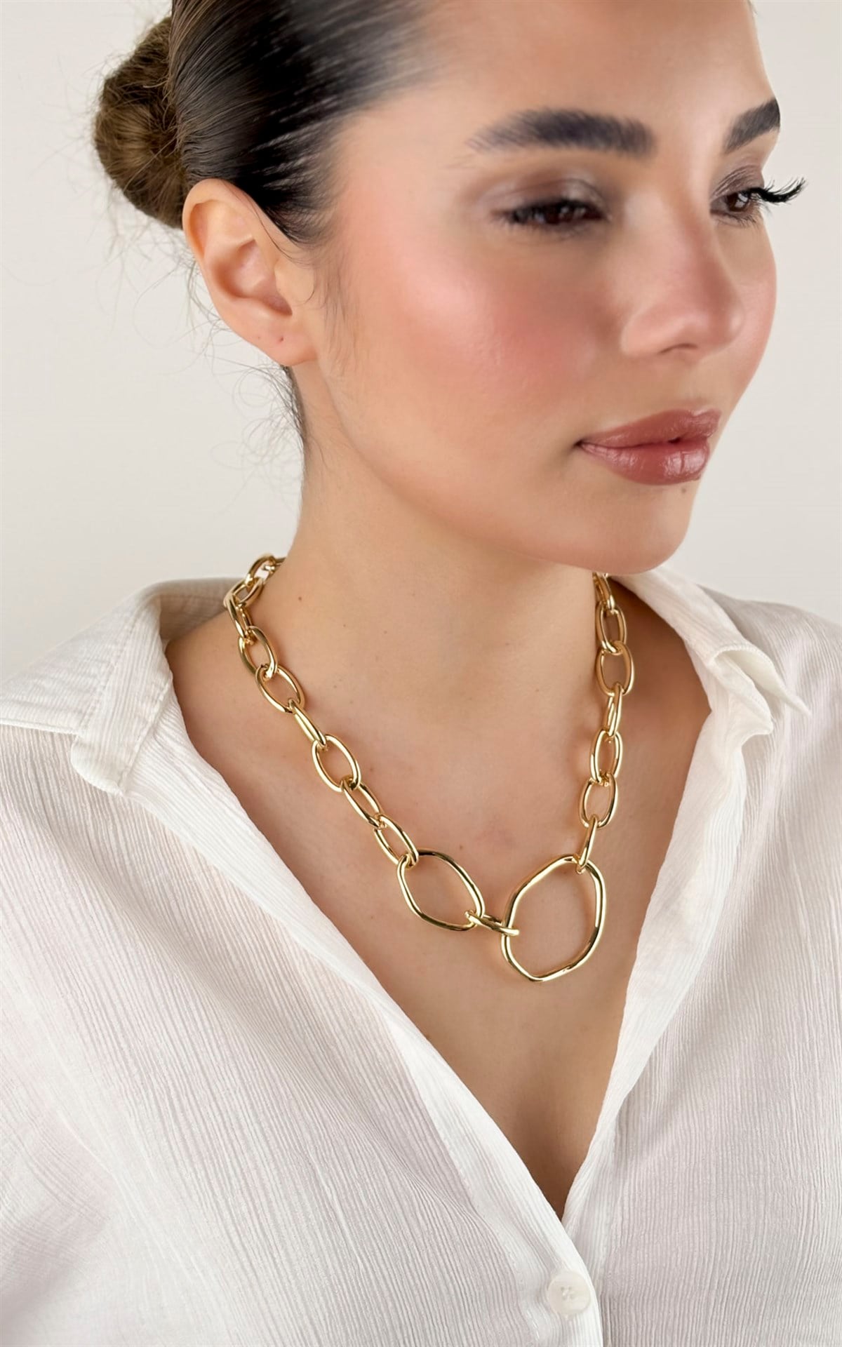 Geometrik Formlu Gold Zincir Kolye