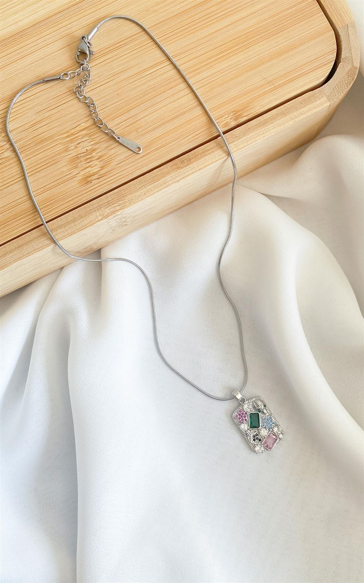 Geometrik Plaka Renkli Taşlı Gümüş Çelik Kolye