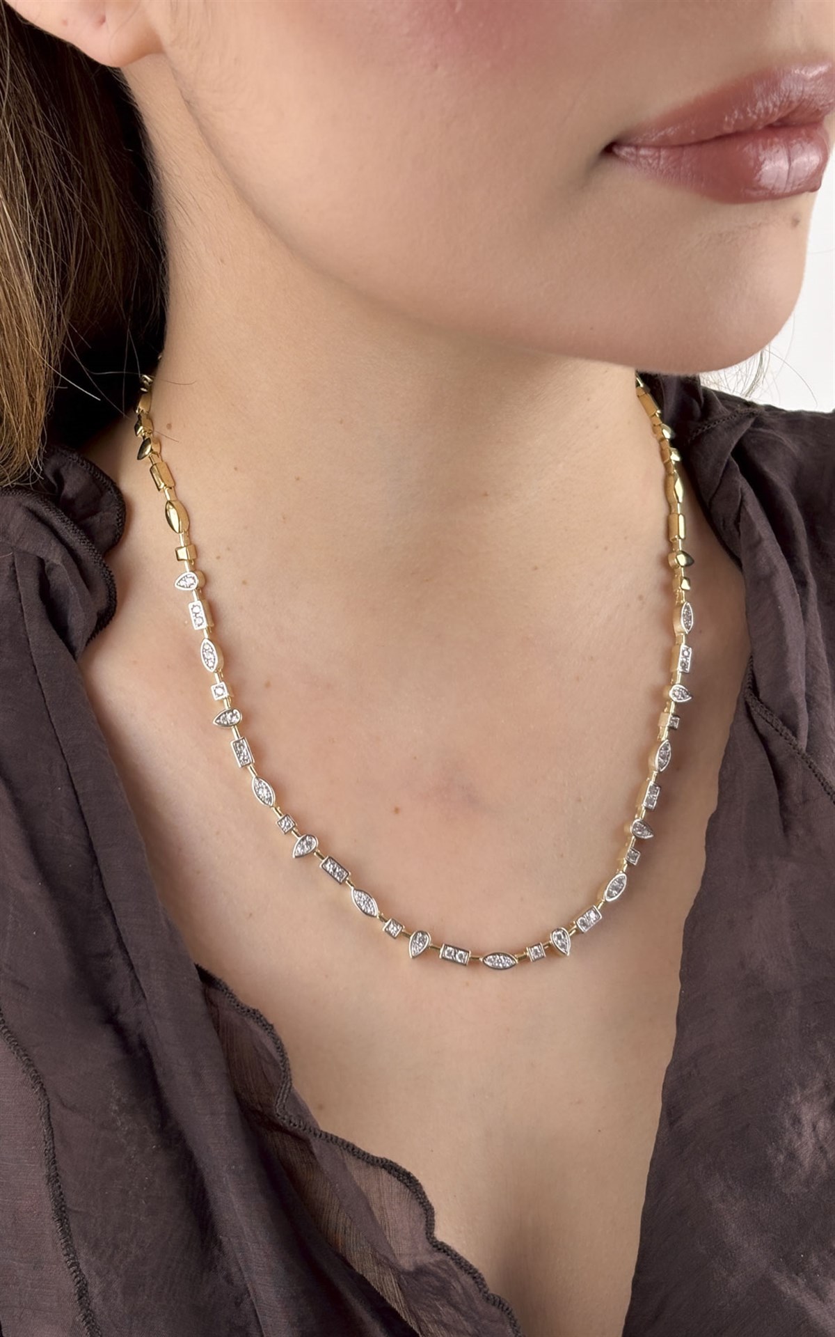 Geometrik Taşlı Gold Gümüş Kolye