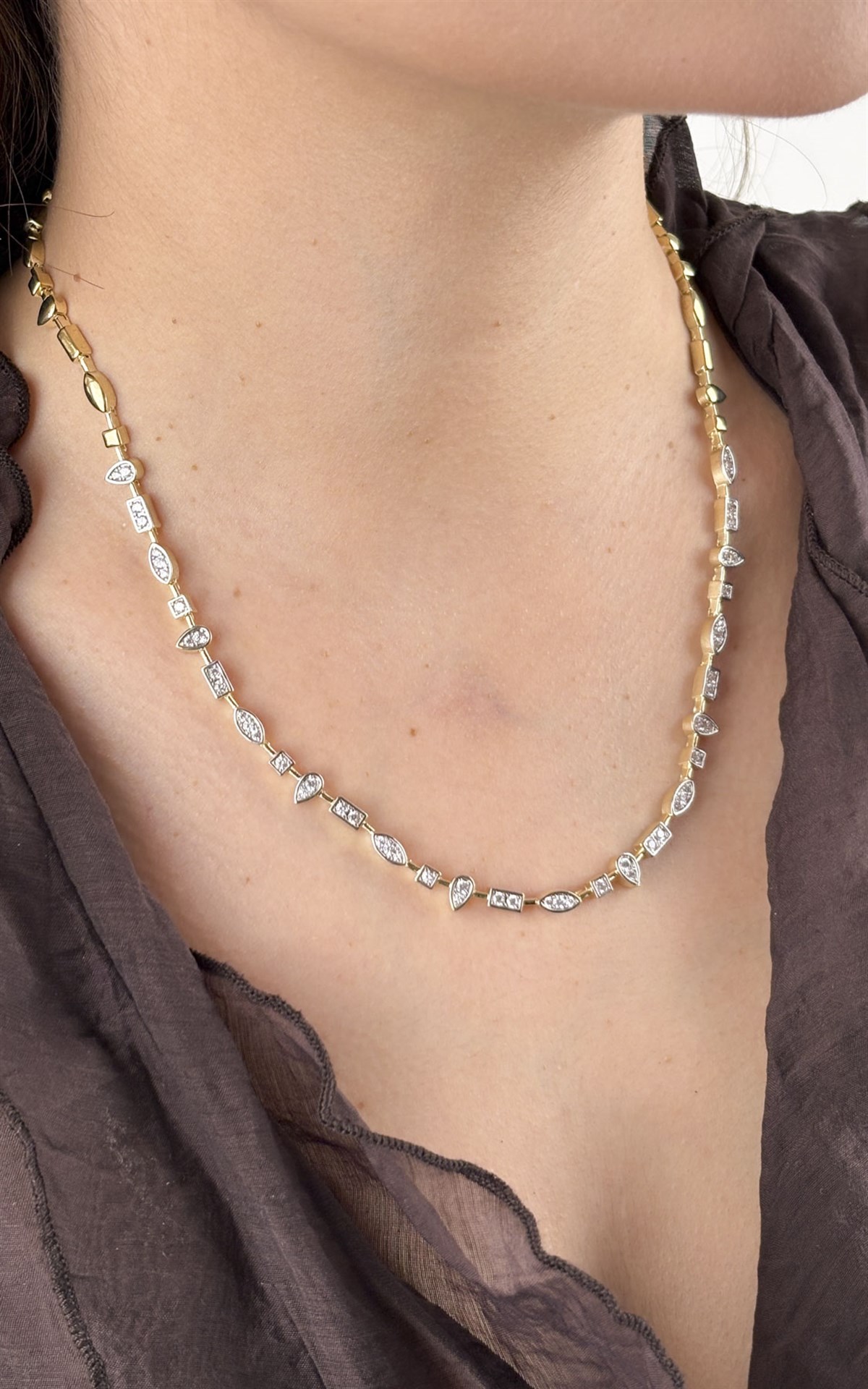 Geometrik Taşlı Gold Gümüş Kolye