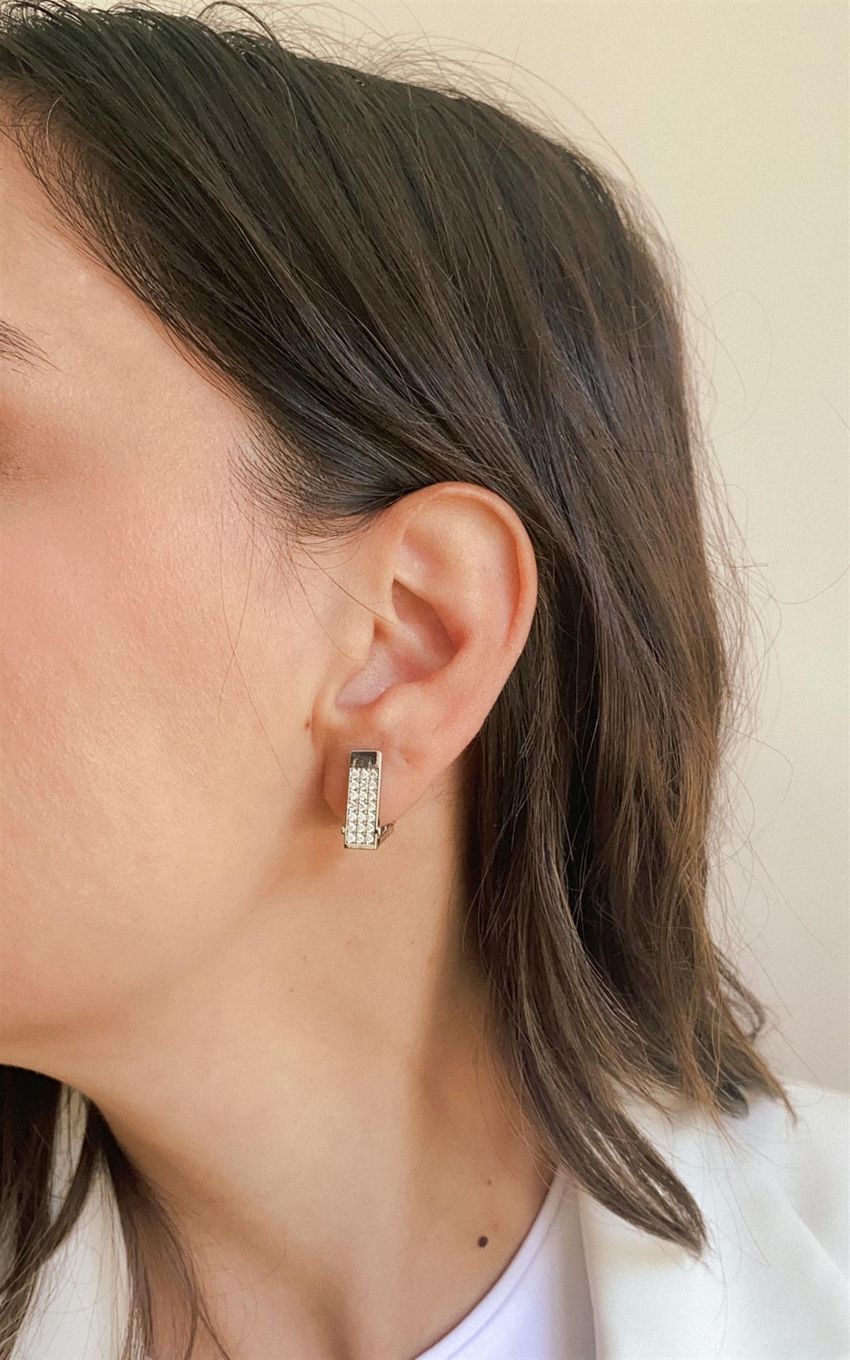 Geometrik Zirkon Taşlı Gümüş Halka Küpe