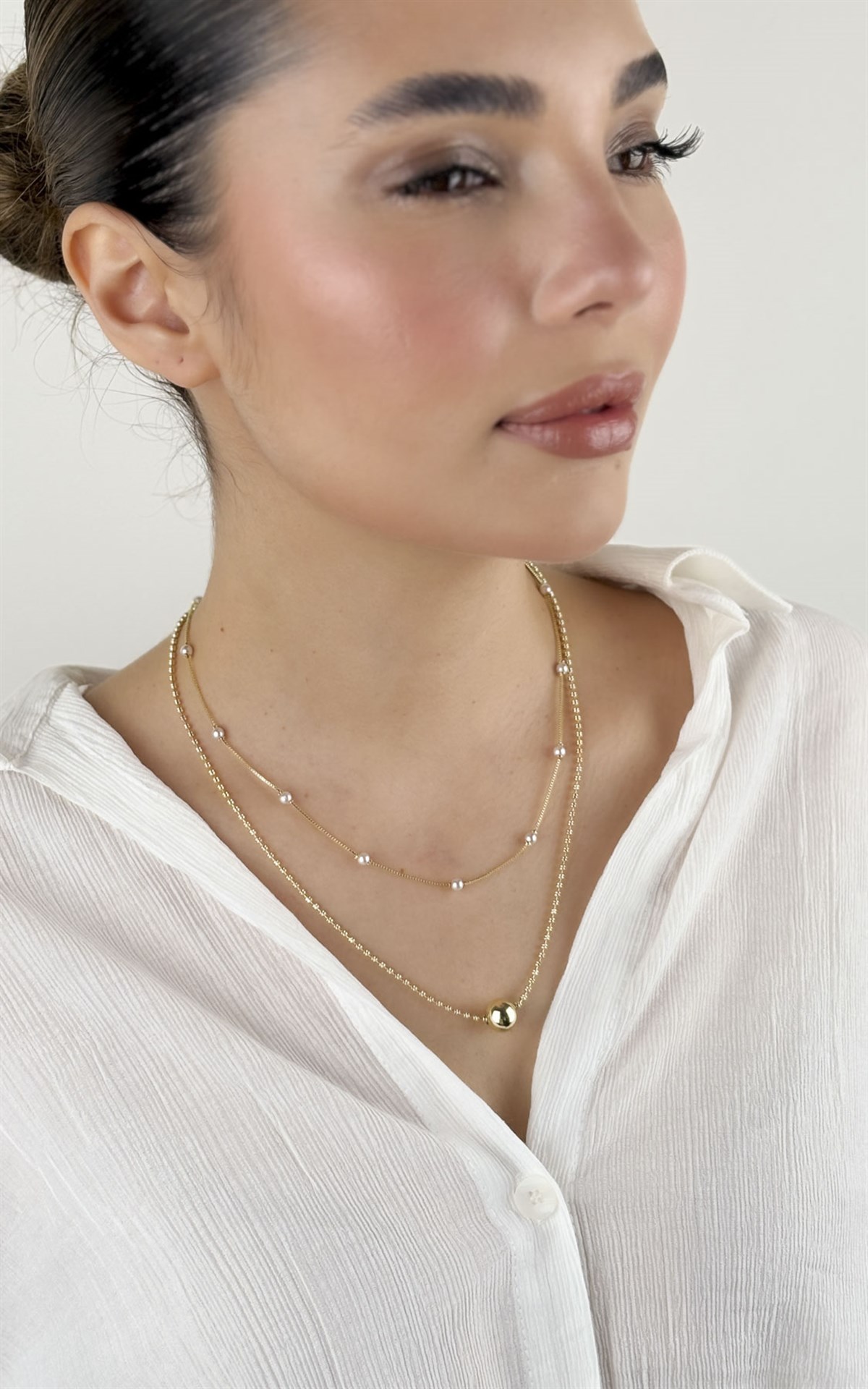 Gold Topçuk Figürlü İnci Sıralı Kolye