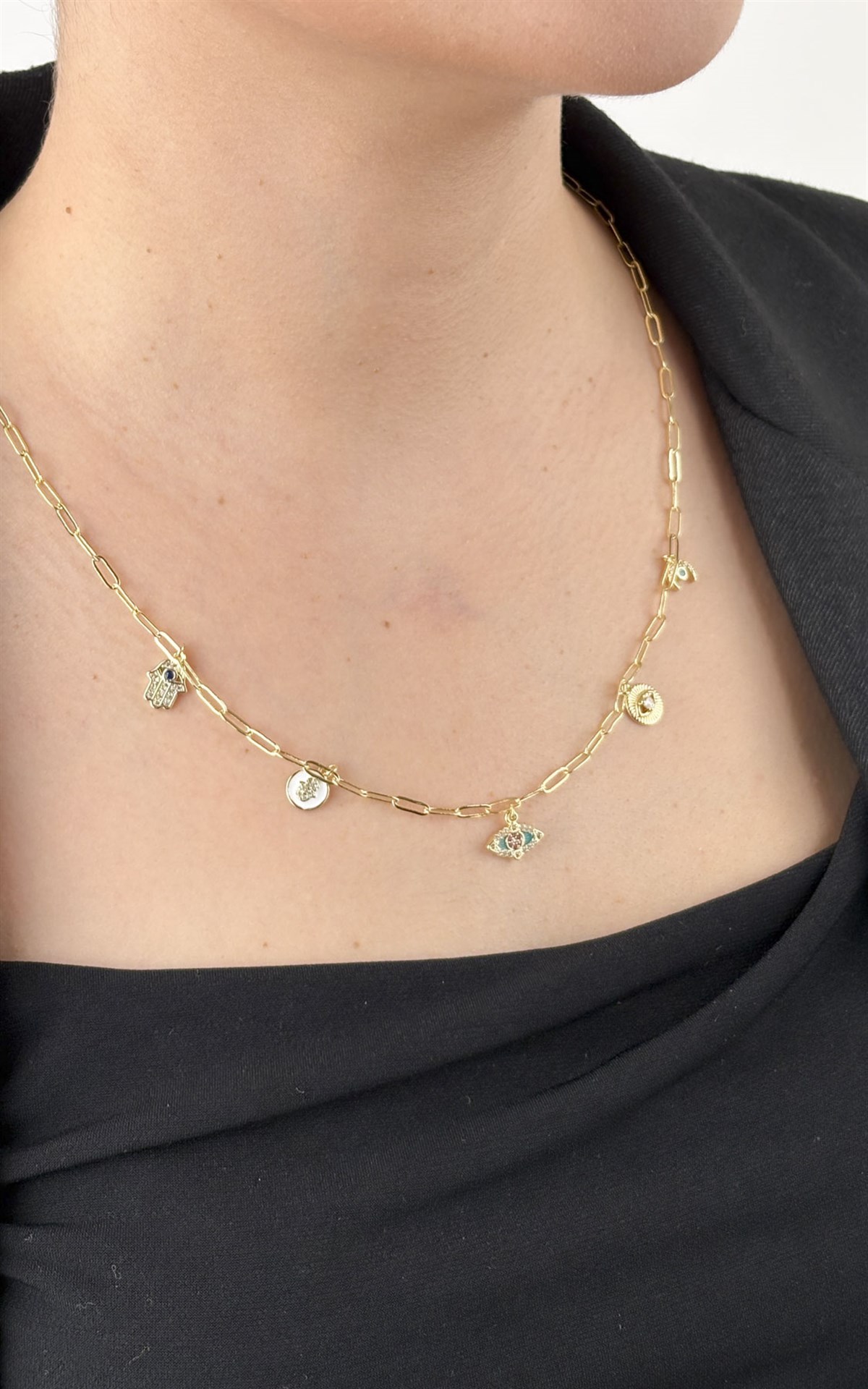 Göz Figürlü Kolye