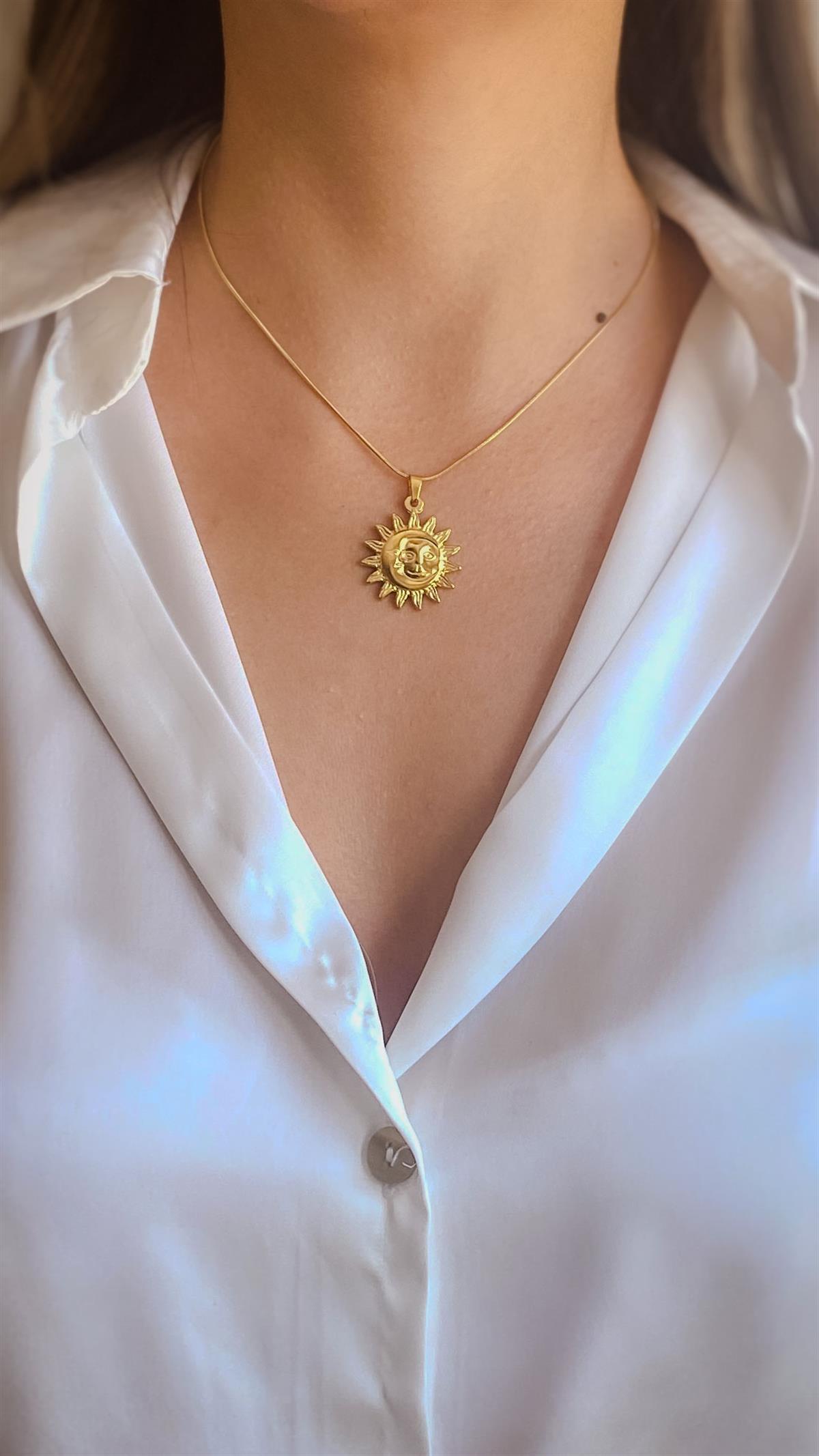 Güneş Figürlü Ay Detaylı Gold Çelik Kolye