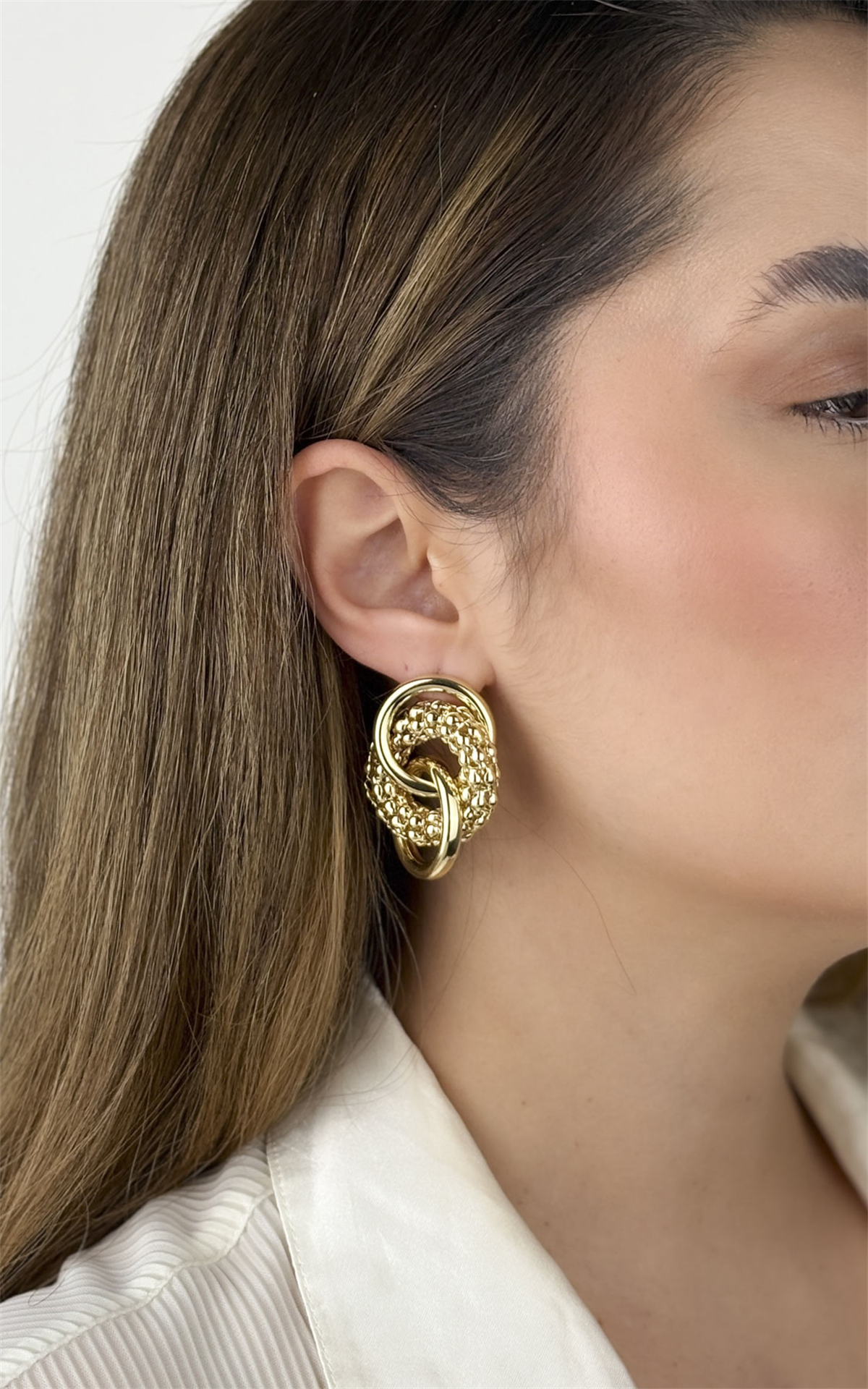 Halka Sarmal Formlu Küpe