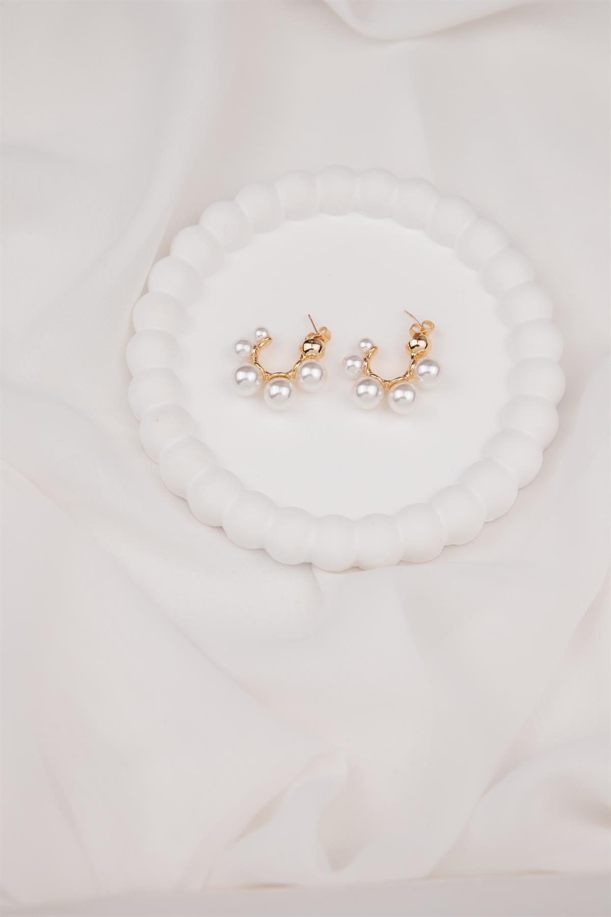 İncili Gold Yarım Halka Küpe