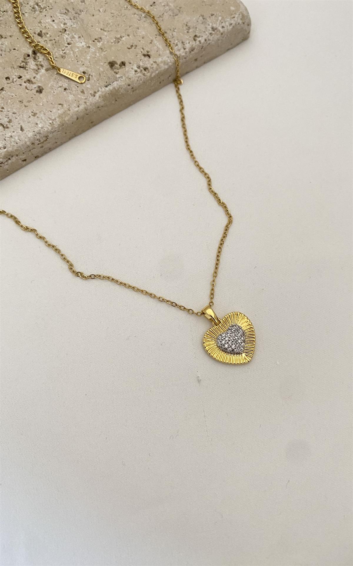 Kalp Figürlü Zirkon Taş Detaylı Gold Gümüş Çelik Kolye