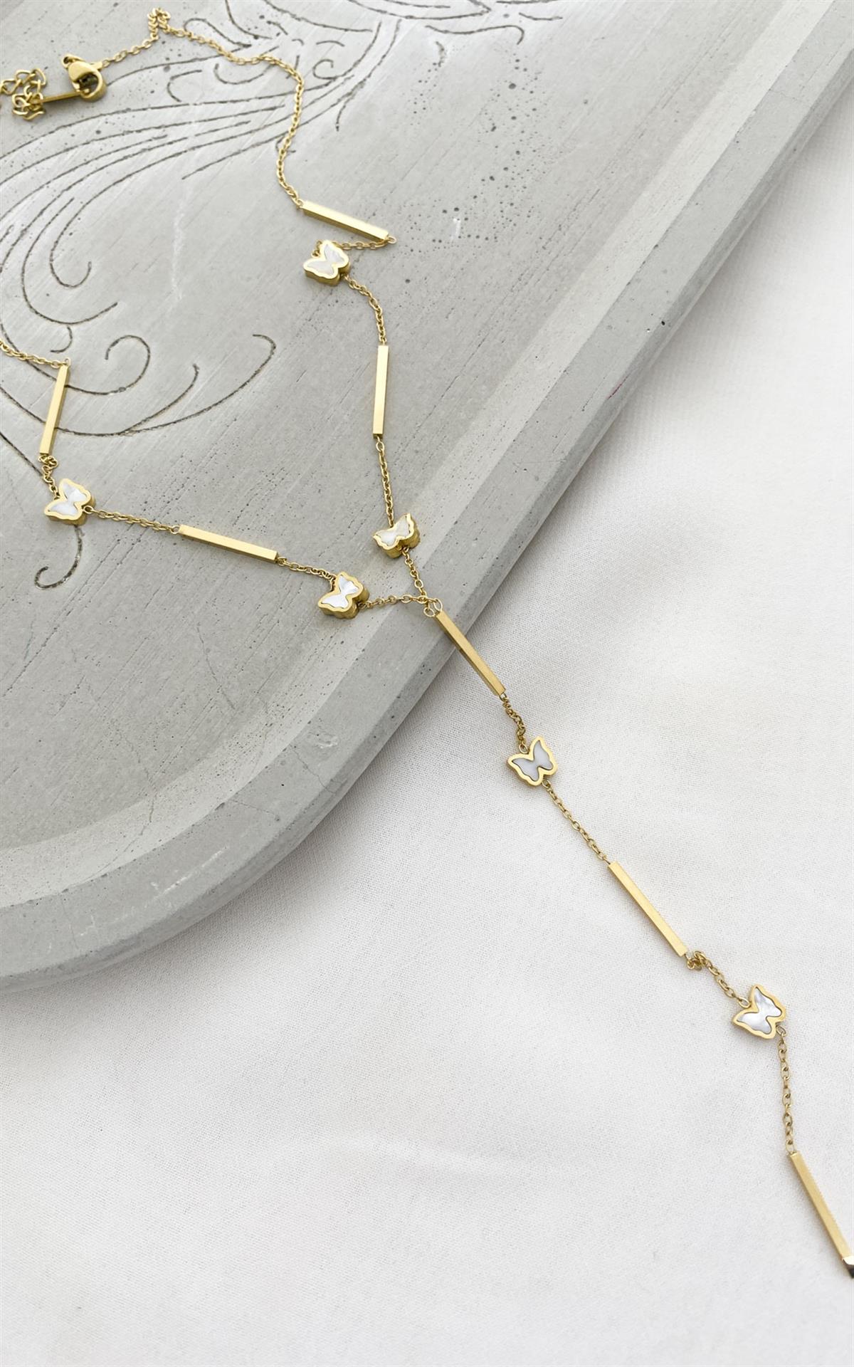 Kelebek Figürlü Gold Çelik Kolye