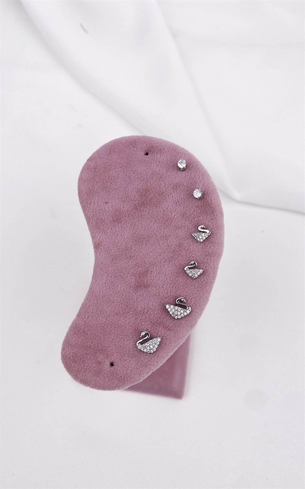 Kugu Figürlü Gümüş Set Küpe