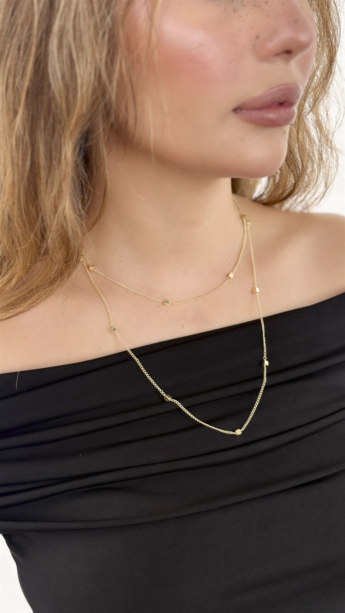 Küp Sıralı Zincir Kolye