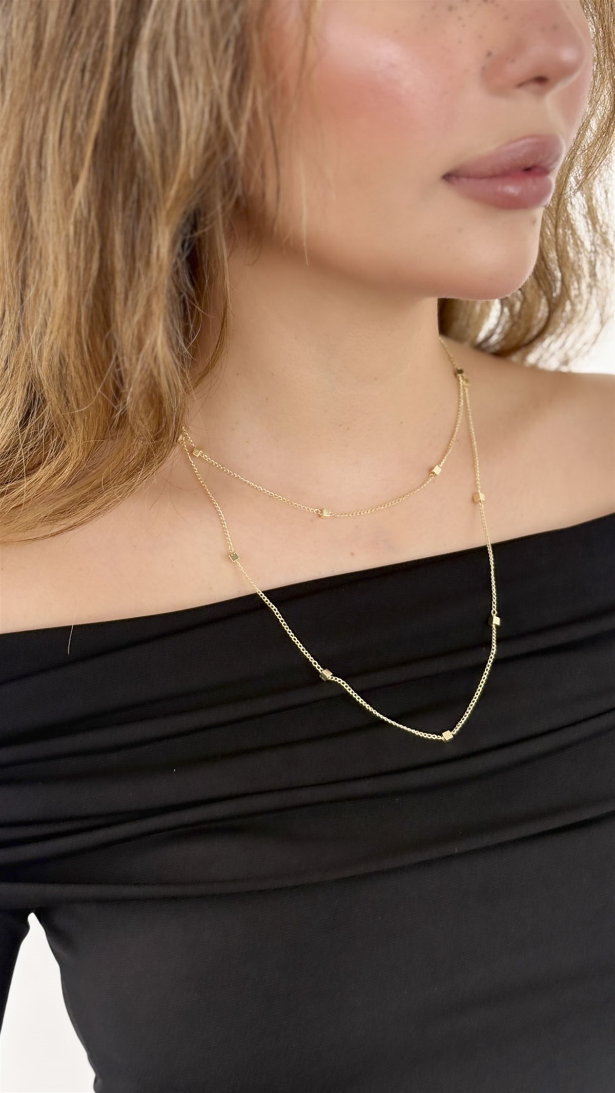 Küp Sıralı Zincir Kolye