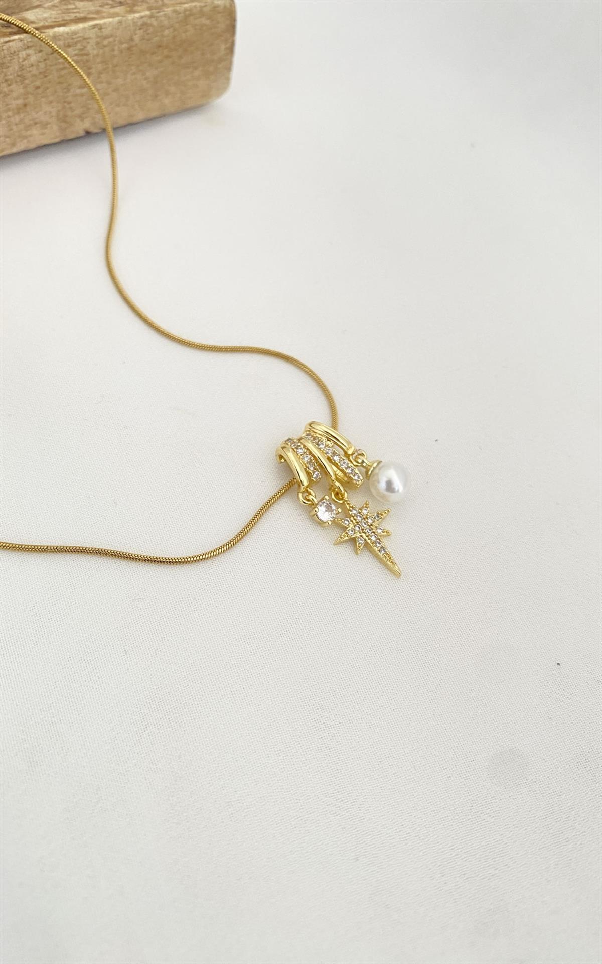 Kuzey Yıldızı ve İncili Gold Çelik Kolye