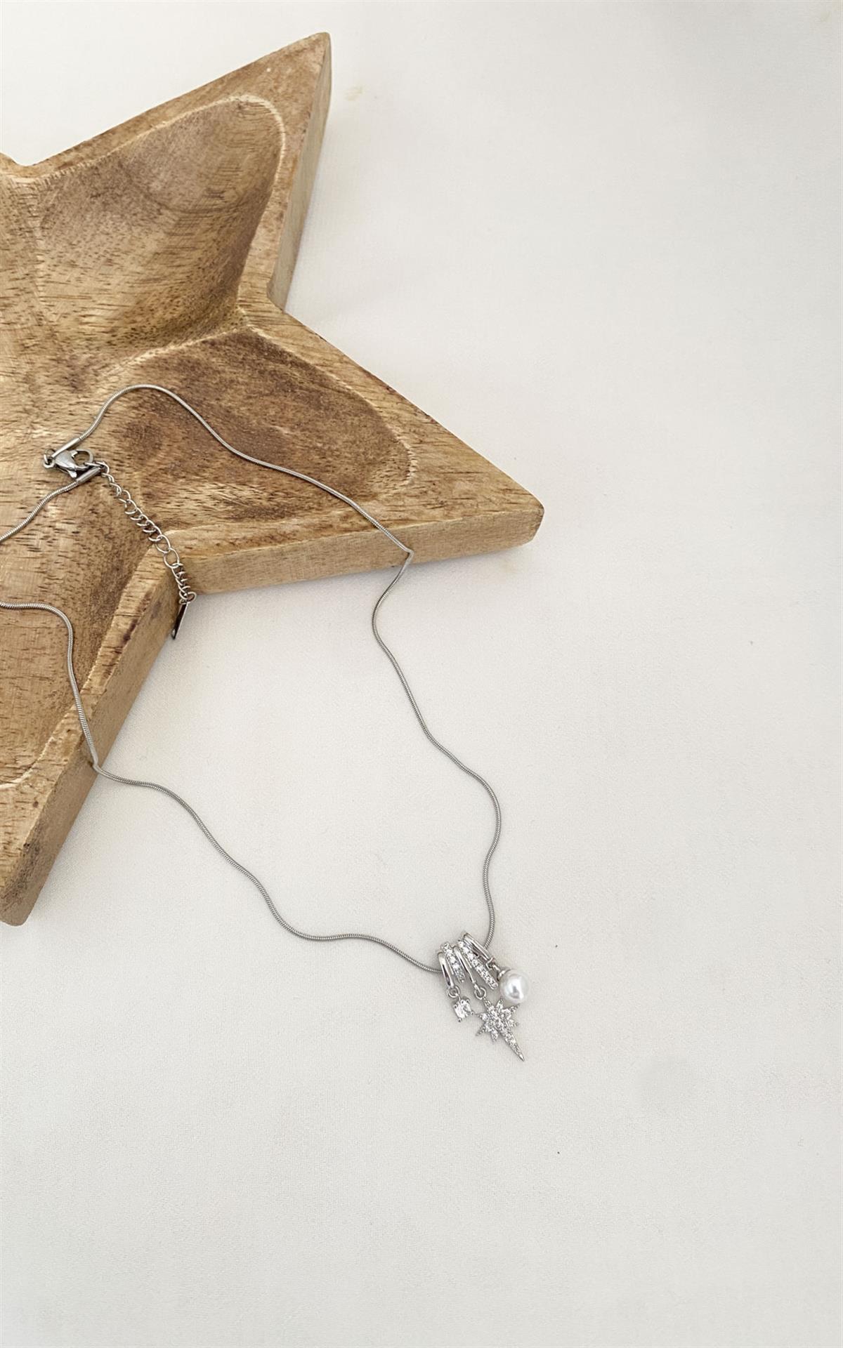 Kuzey Yıldızı ve İncili Gümüş Çelik Kolye