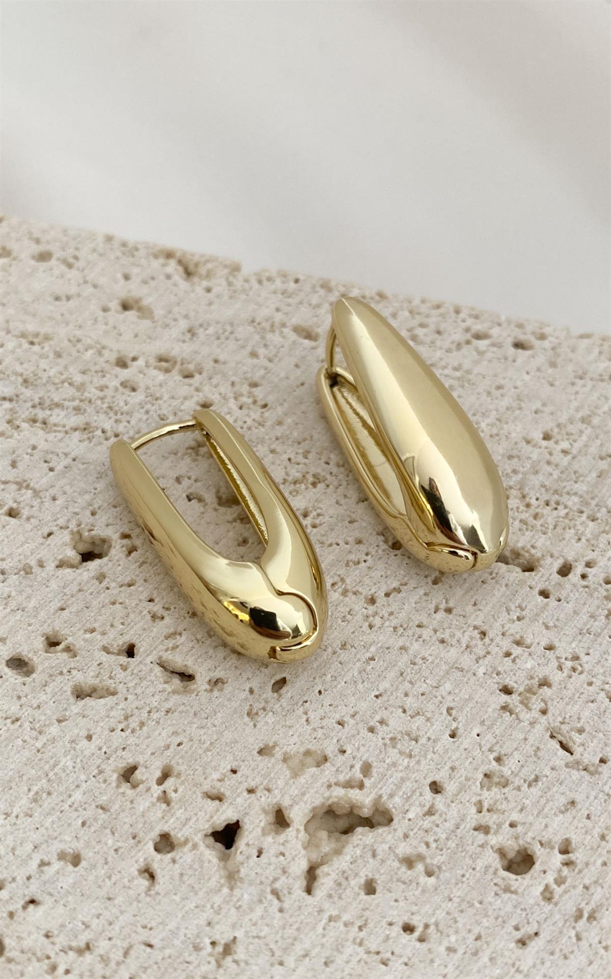 Oval Formlu Gold Halka Küpe