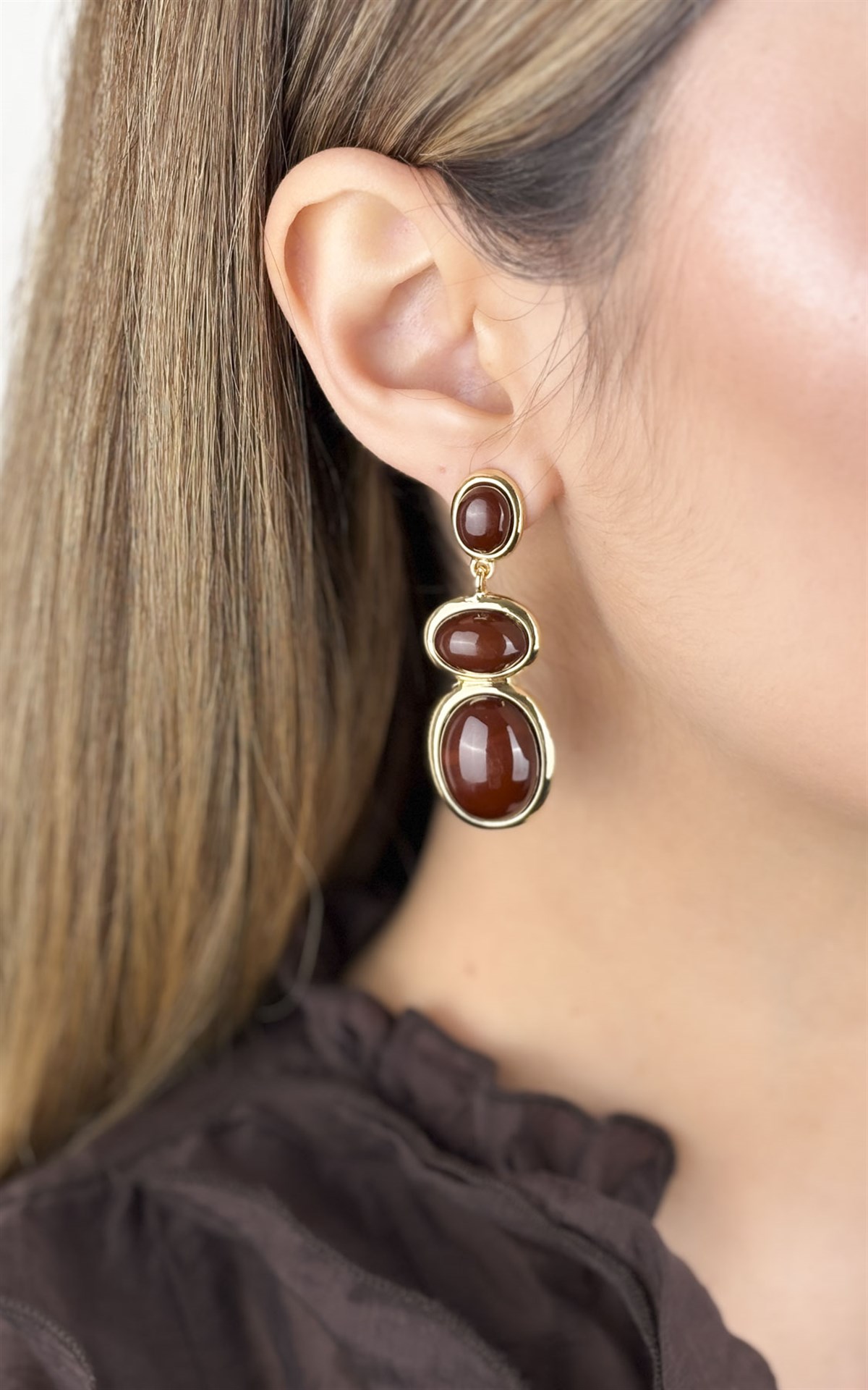 Oval Kahve Taş Sıralı Küpe