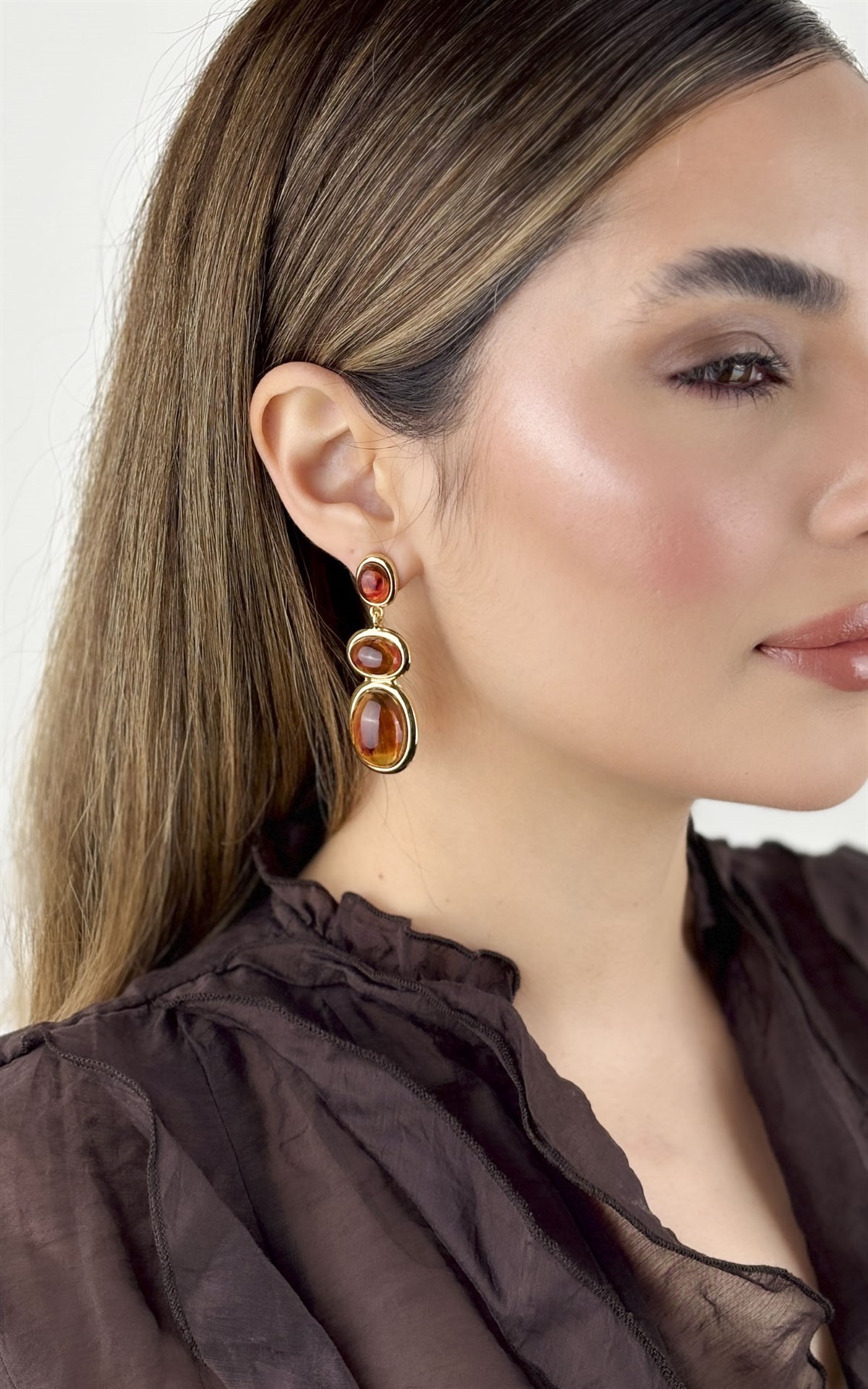 Oval Kehribar Taş Sıralı Küpe