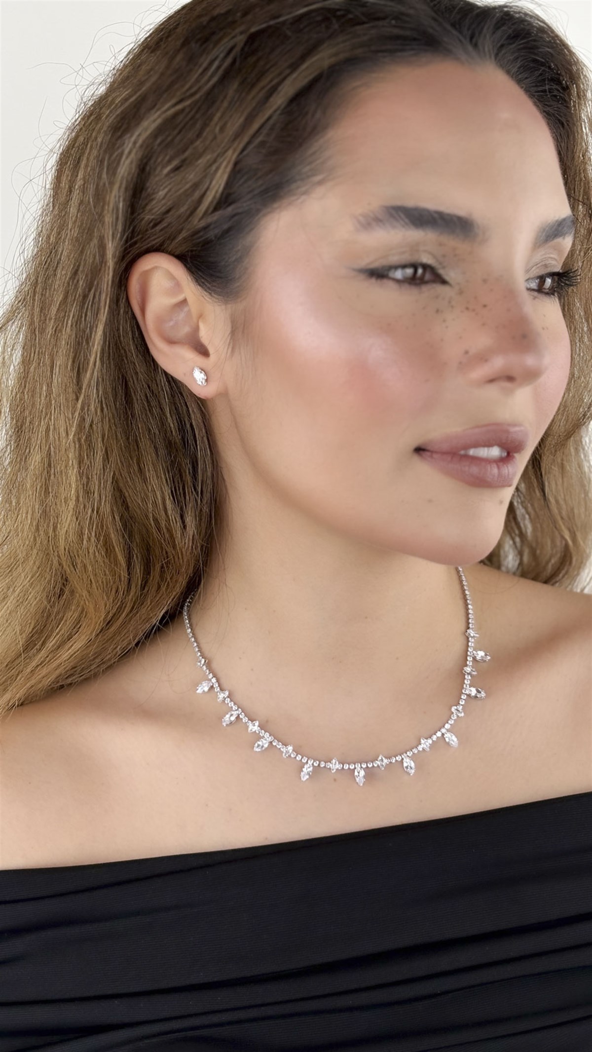 Oval Taş Sıralı Su Yolu Kolye Küpe Seti