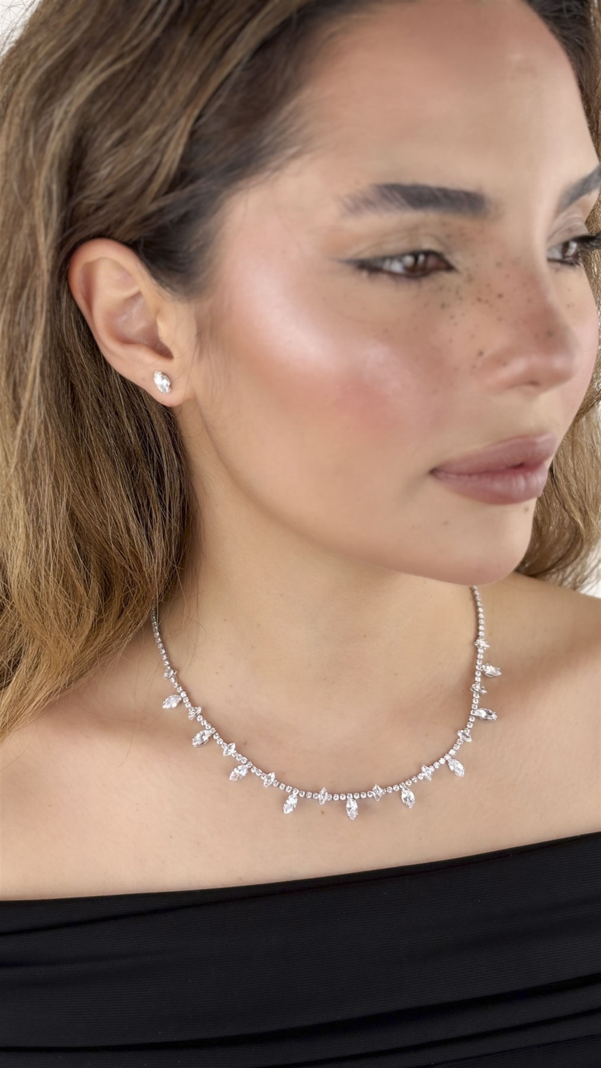 Oval Taş Sıralı Su Yolu Kolye Küpe Seti