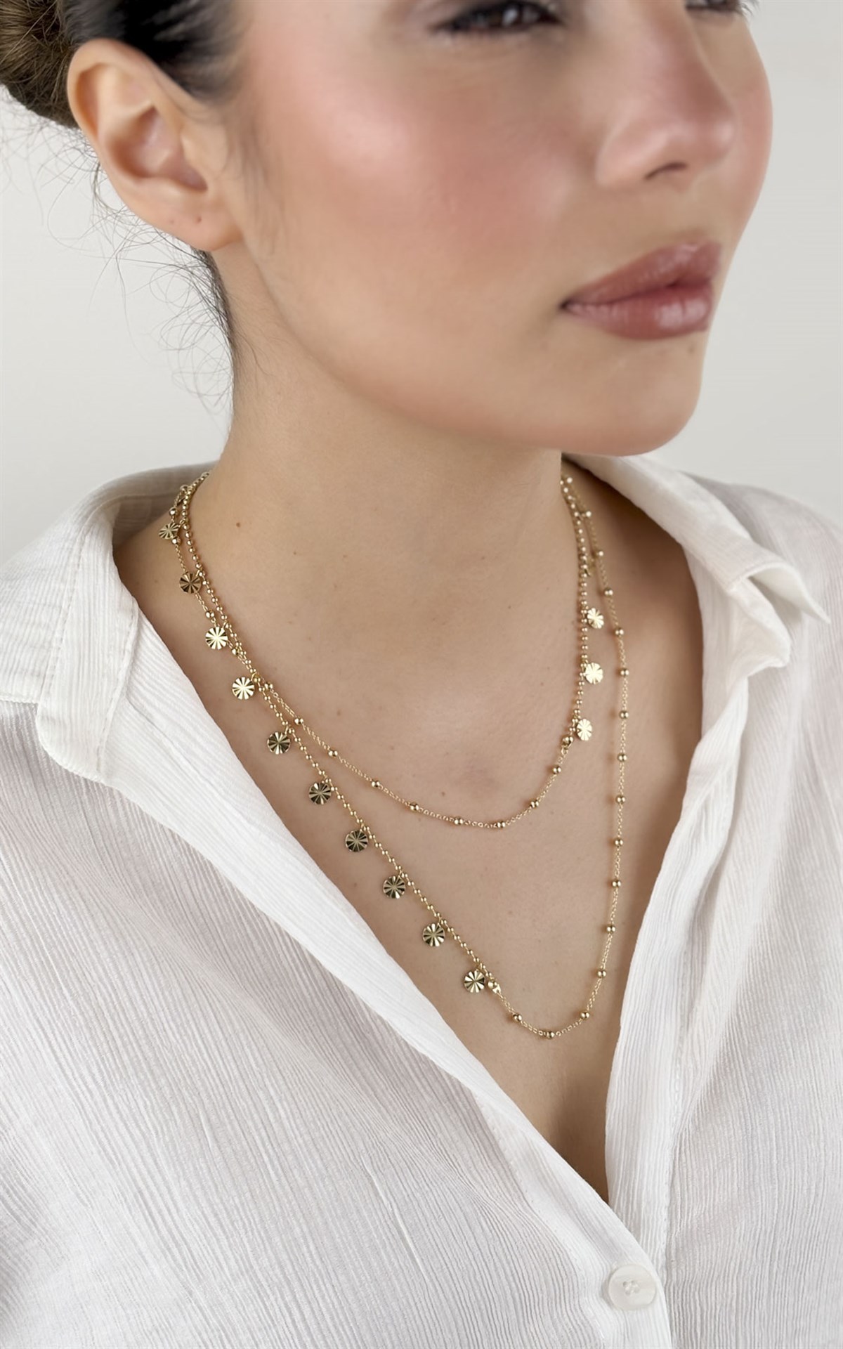 Pul Sıralı Topçuklu Zincir Kolye