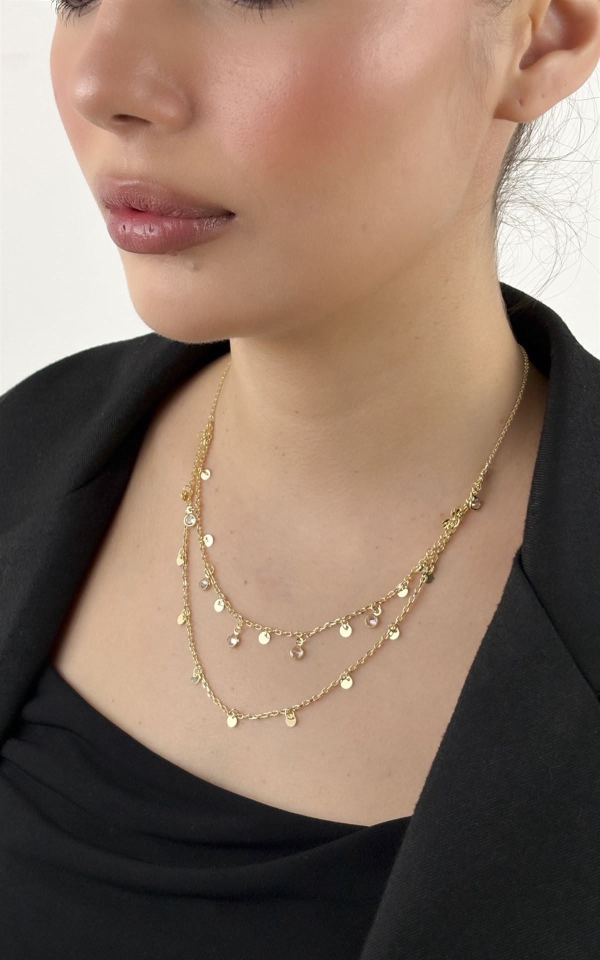 Pul ve Taşlı Çift Sıralı Kolye