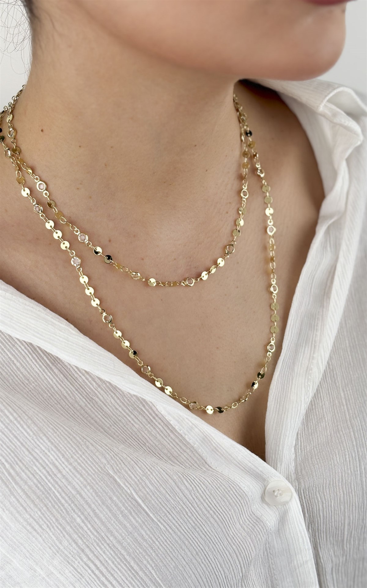 Pul ve Taş Sıralı Kolye