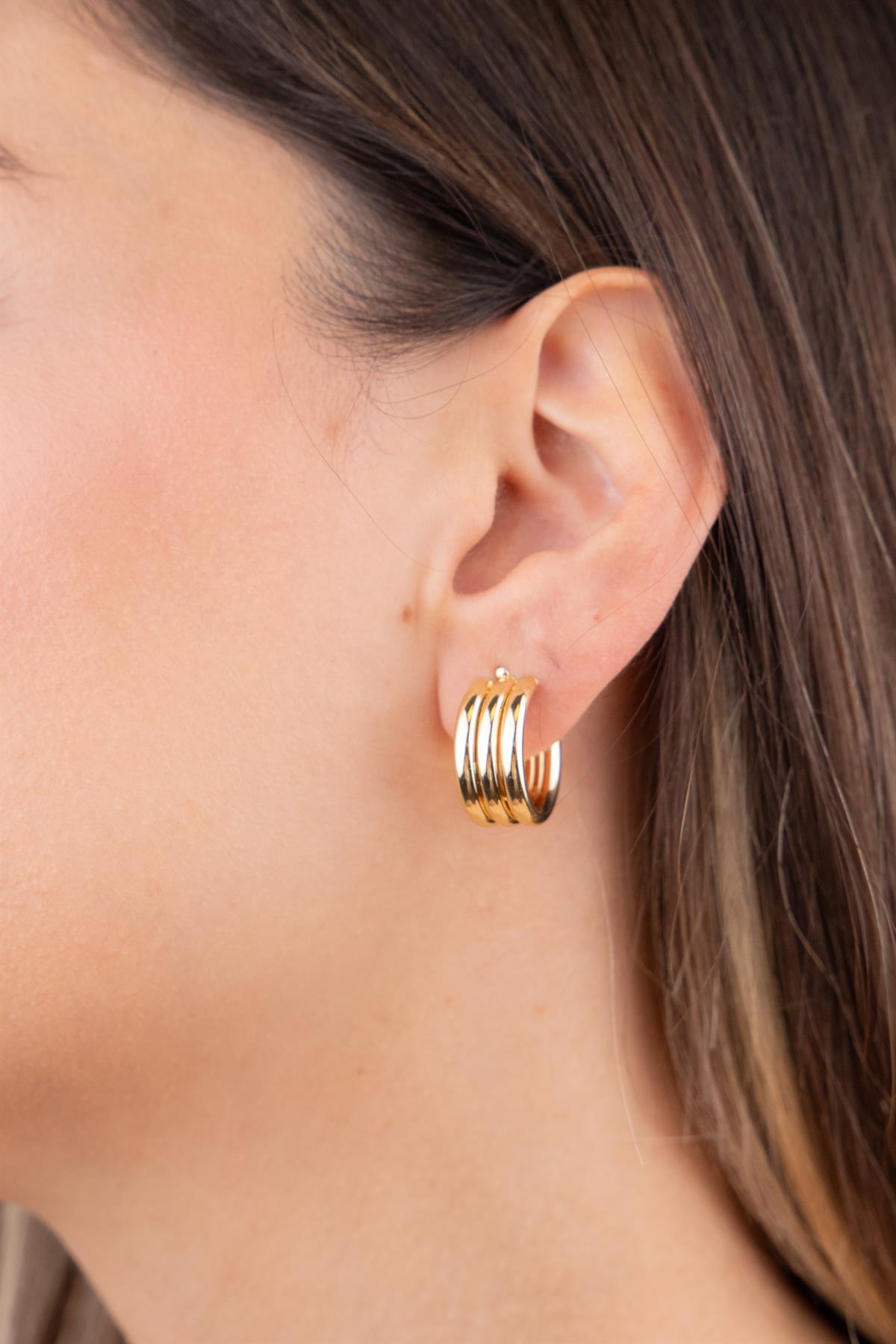 Sıralı Yarım Halka Gold Küpe