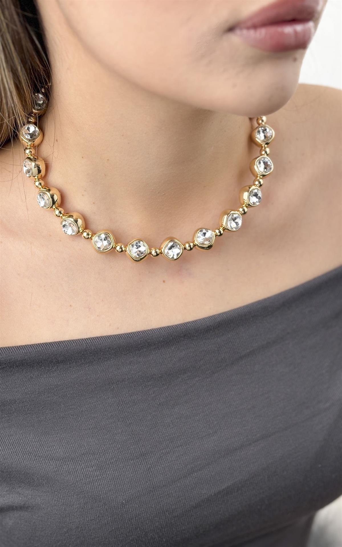Taşlı Topçuk Sıralı Choker Kolye