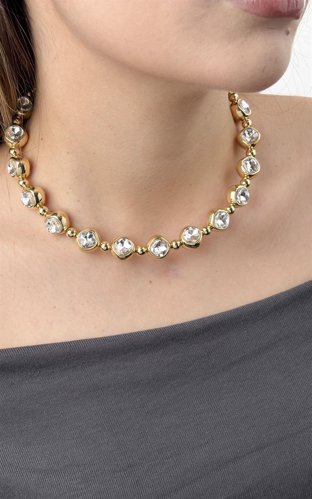 Taşlı Topçuk Sıralı Choker Kolye