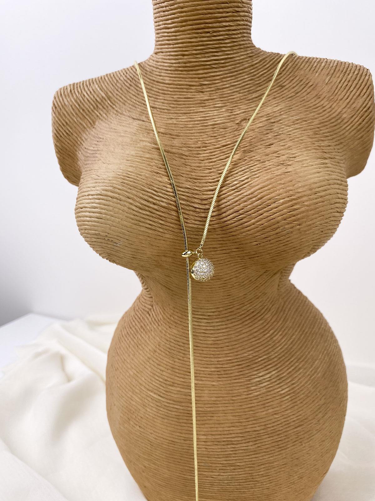 Topçuk Figürlü Taşlı Yılan Zincirli Gold Y Kolye