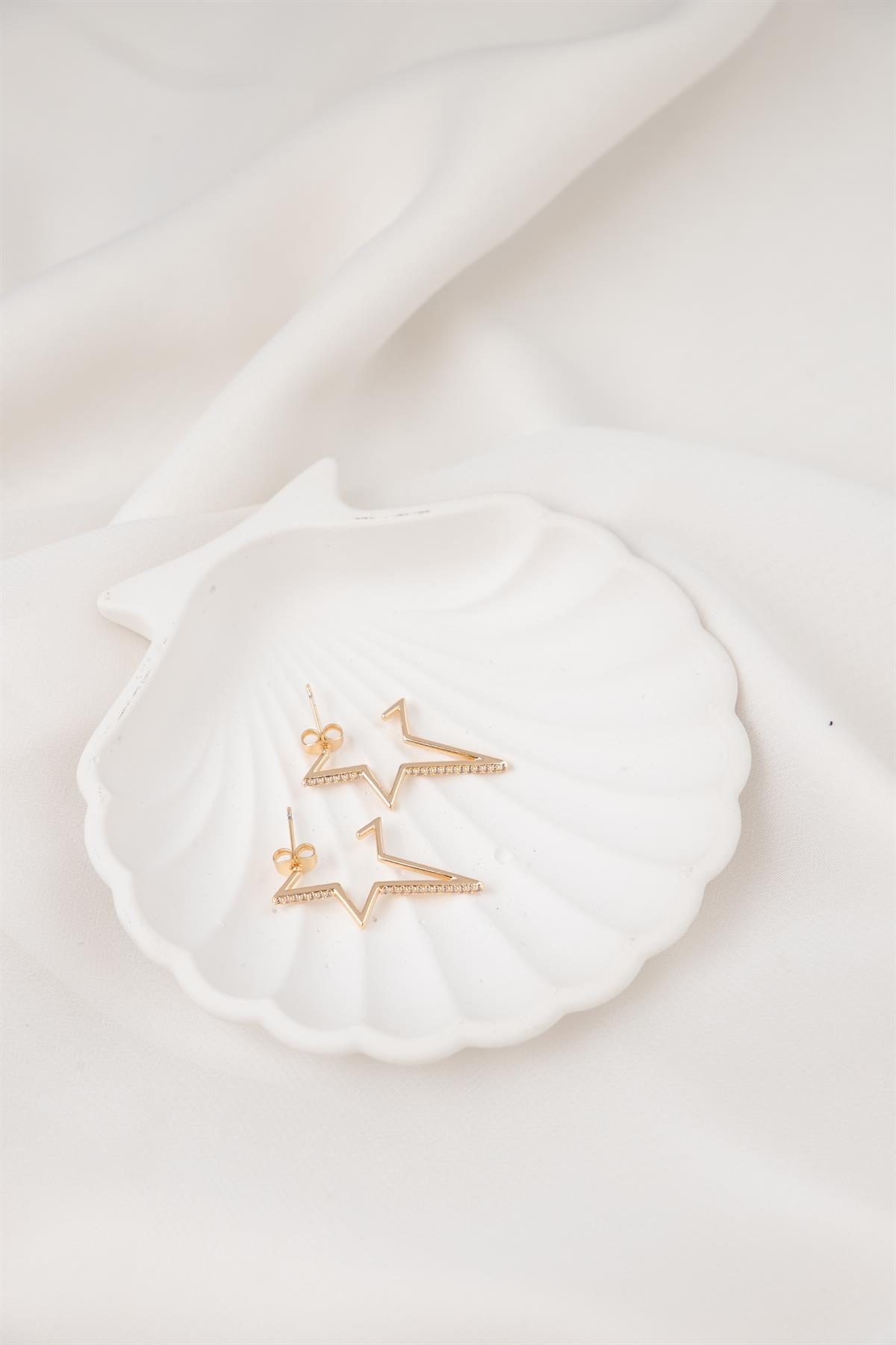 Yıldız Figürlü Gold Yarım Halka Küpe