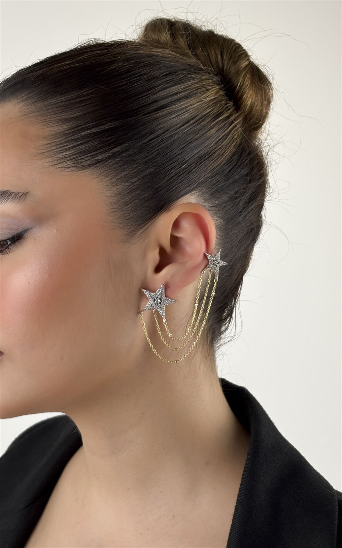 Yıldız Figürlü Taşlı Ear Cuff Küpe
