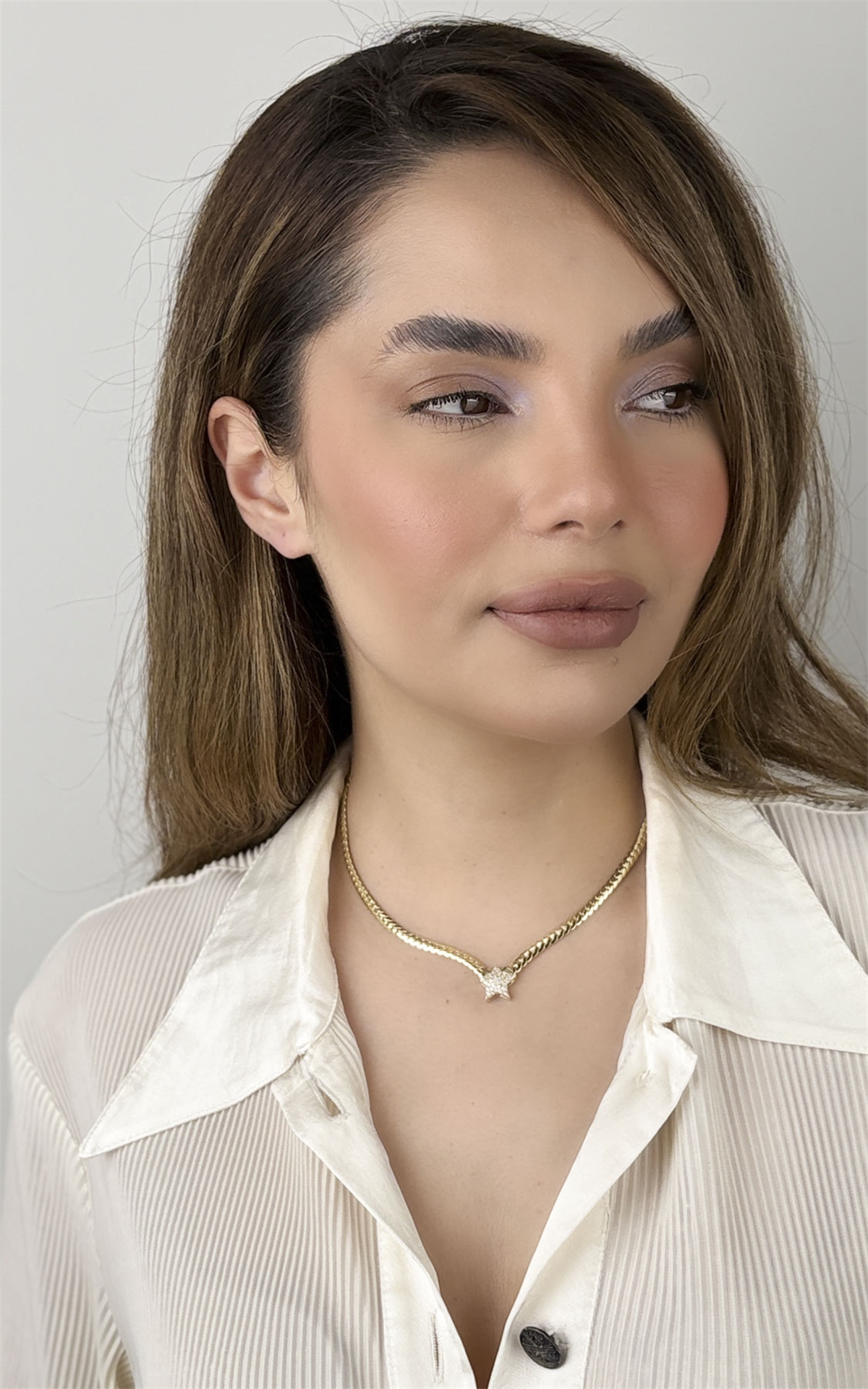 Yıldız Figürlü Yassı Zincir Kolye