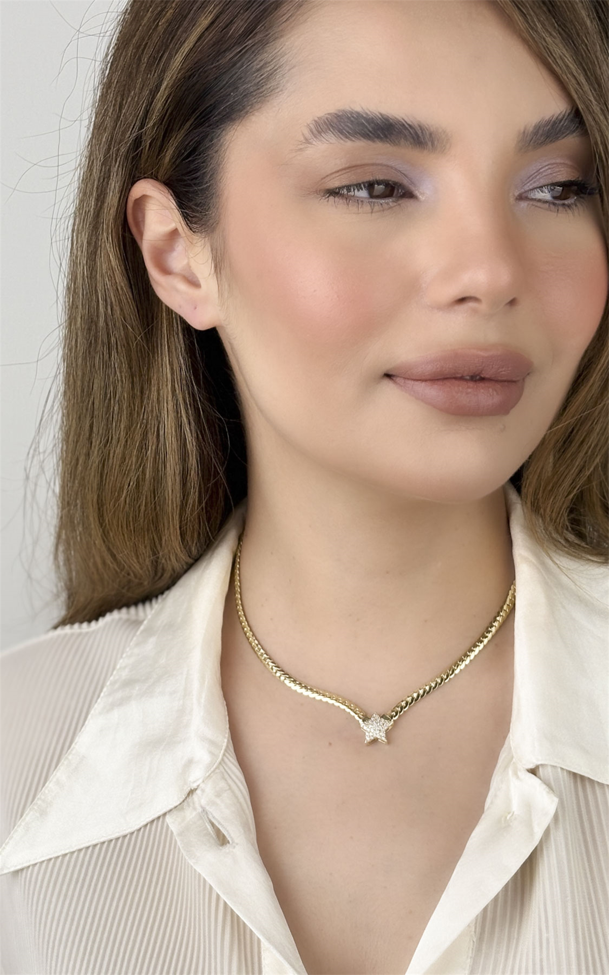 Yıldız Figürlü Yassı Zincir Kolye