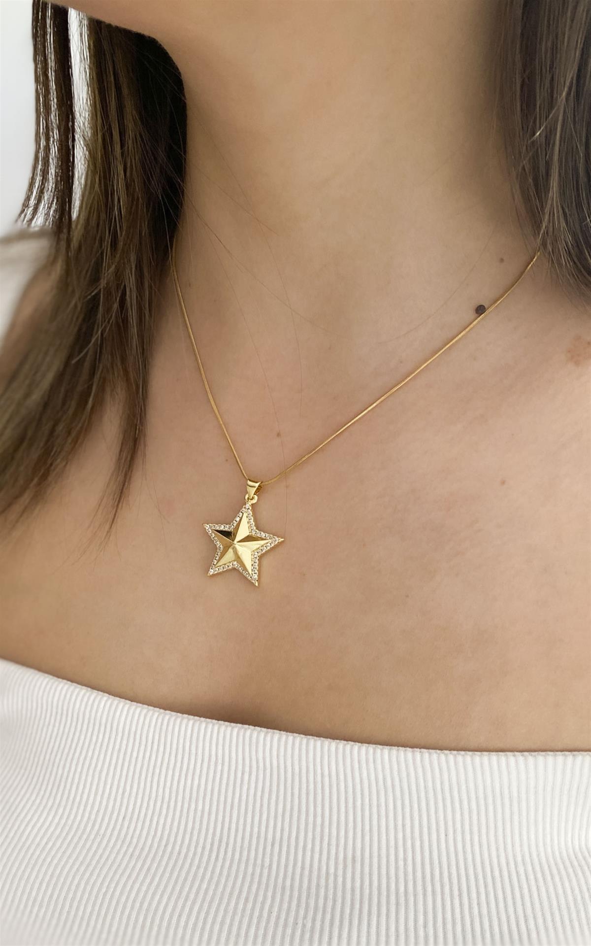 Yıldız Figürlü Zirkon Taşlı Gold Çelik Kolye