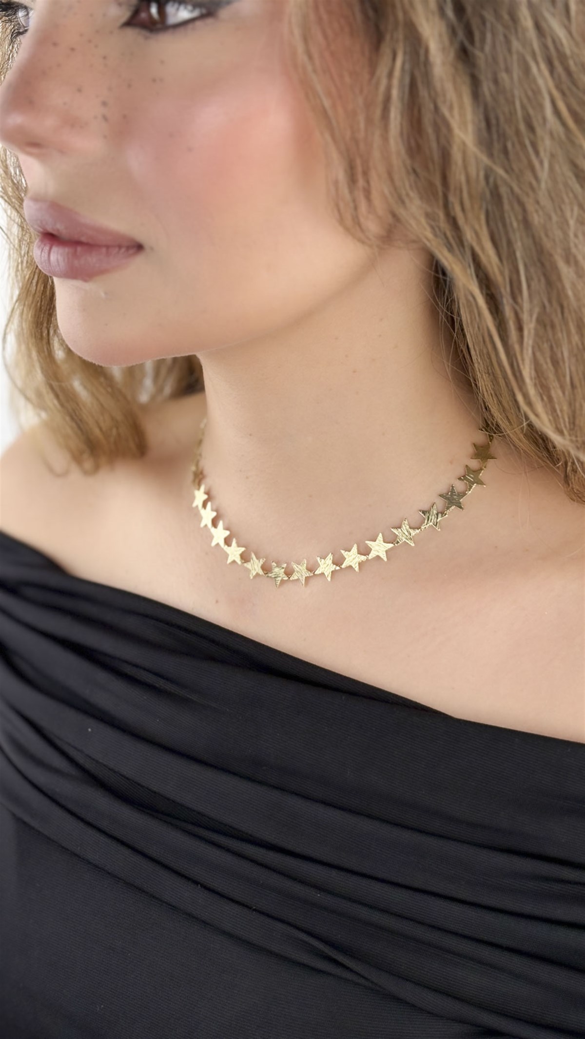 Yıldız Plaka Sıralı Kolye