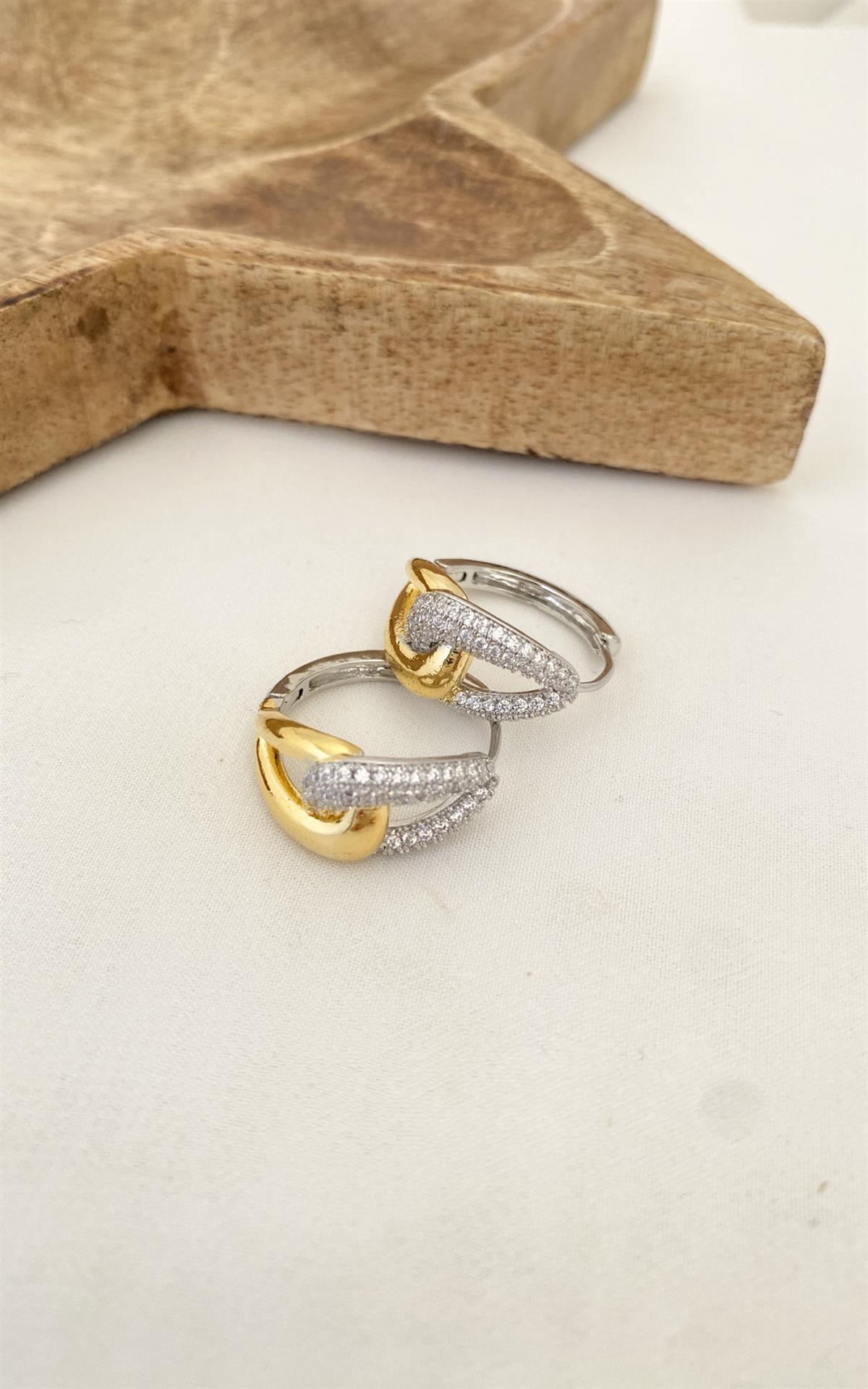 Zirkon Taşlı Golg Gümüş Halka Küpe