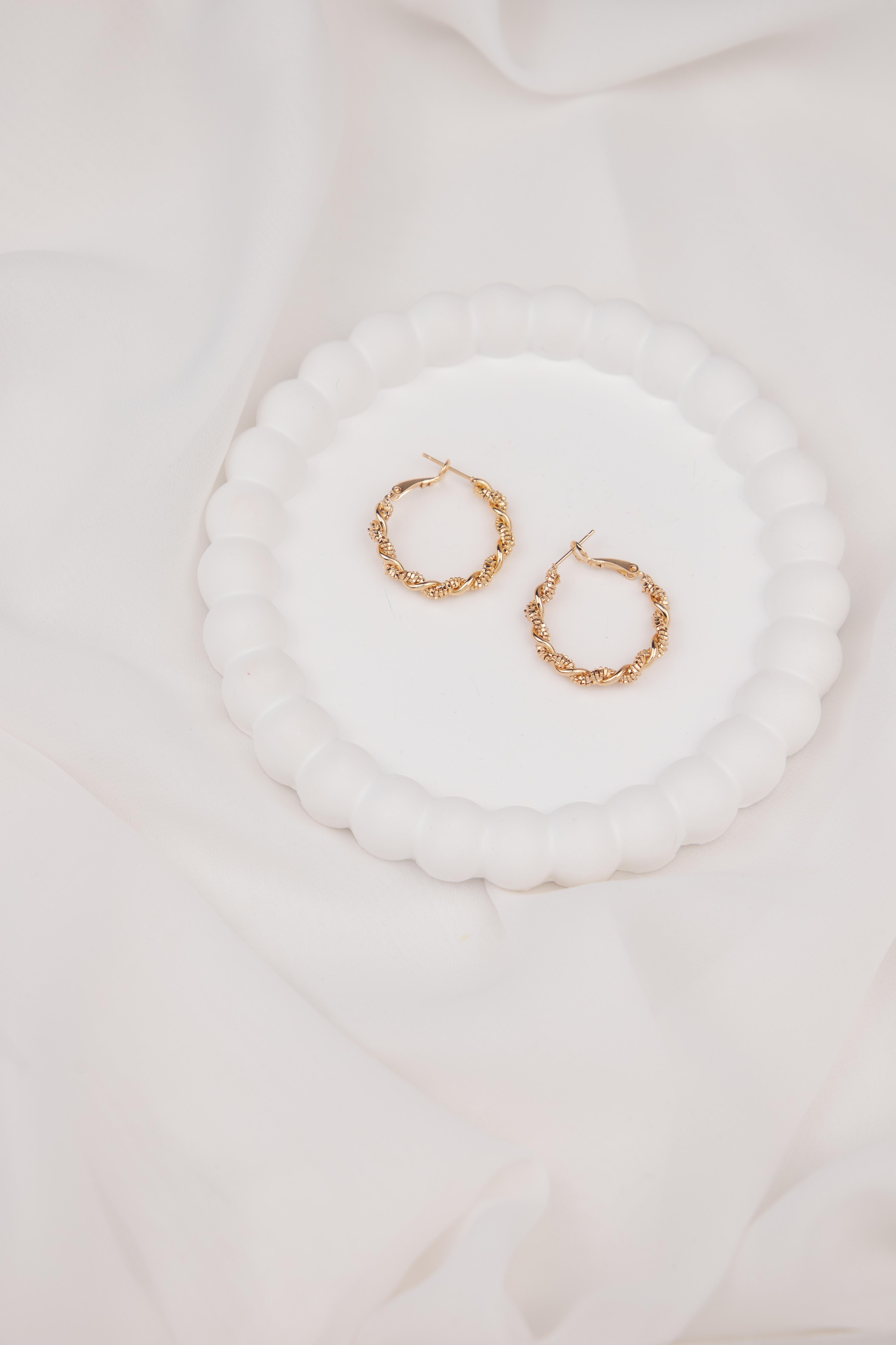 Burgu Altın Halka Küpe