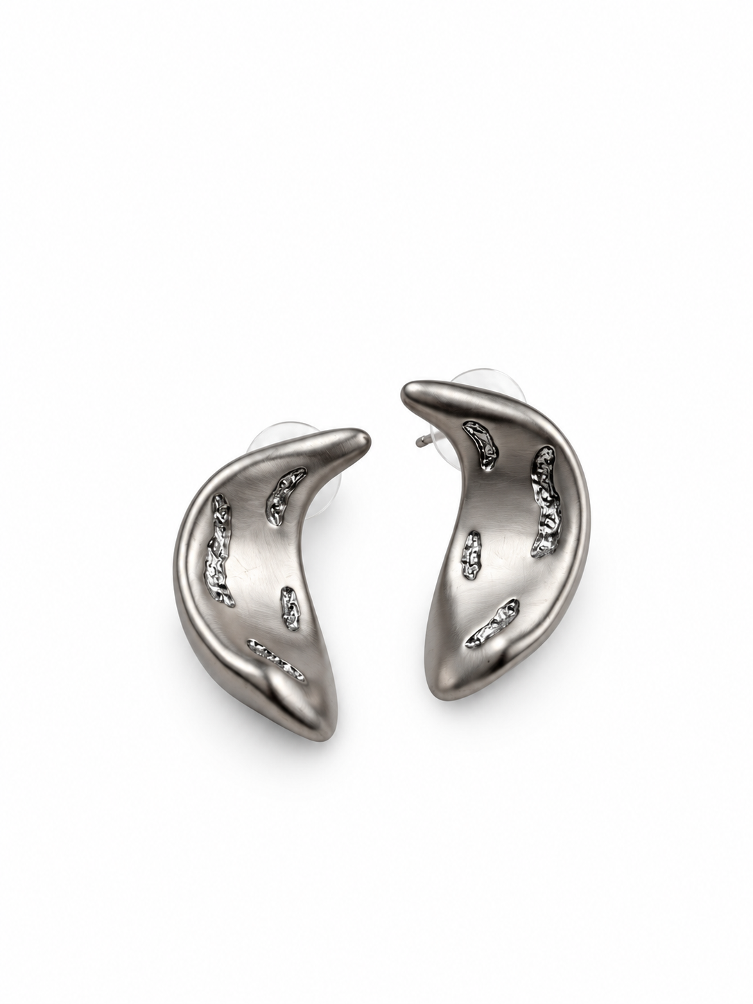 Dokulu Damla Formlu Silver Küpe