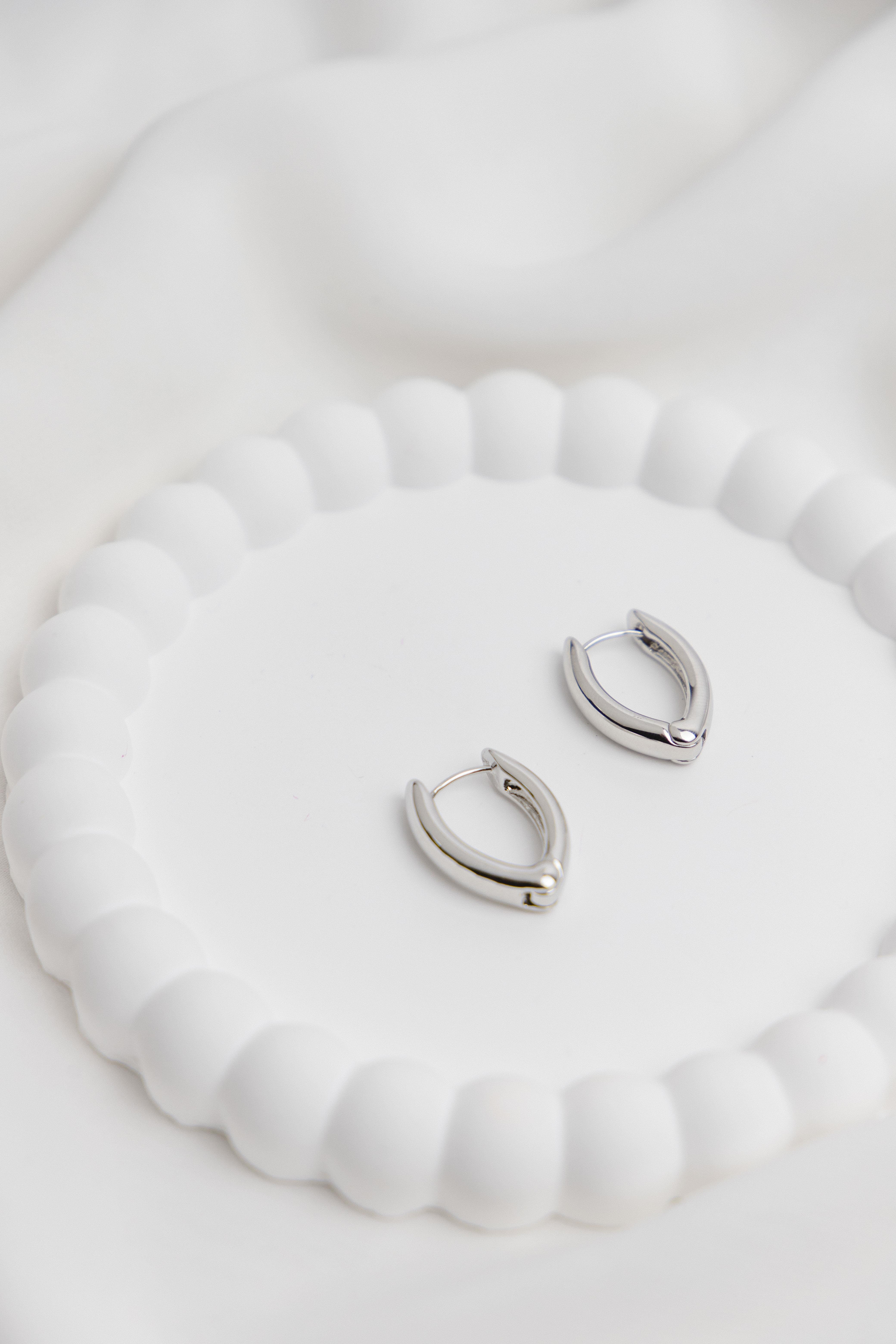 Geometrik Gümüş Halka Küpe