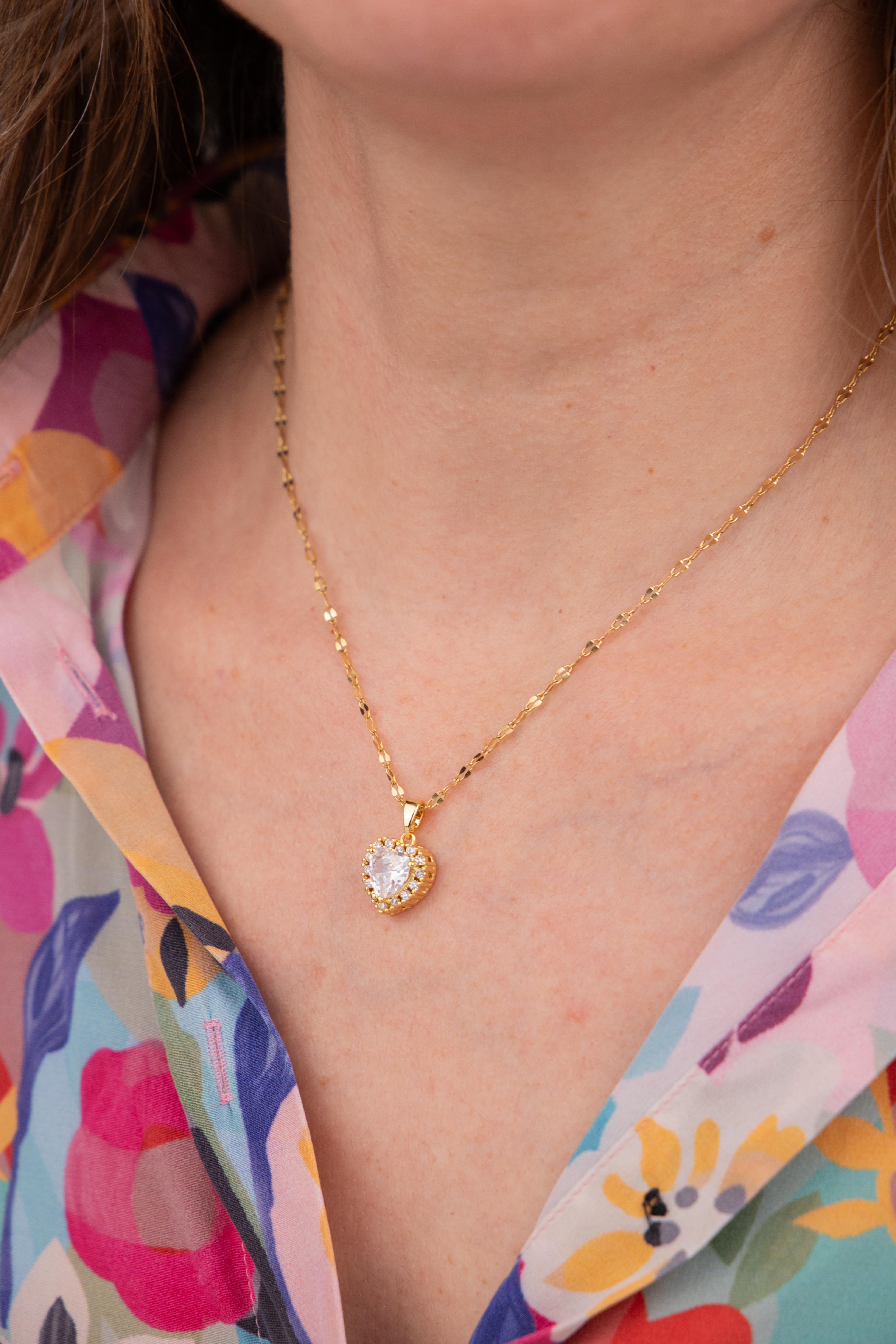 Kalp Figürlü Gold Çelik Kolye