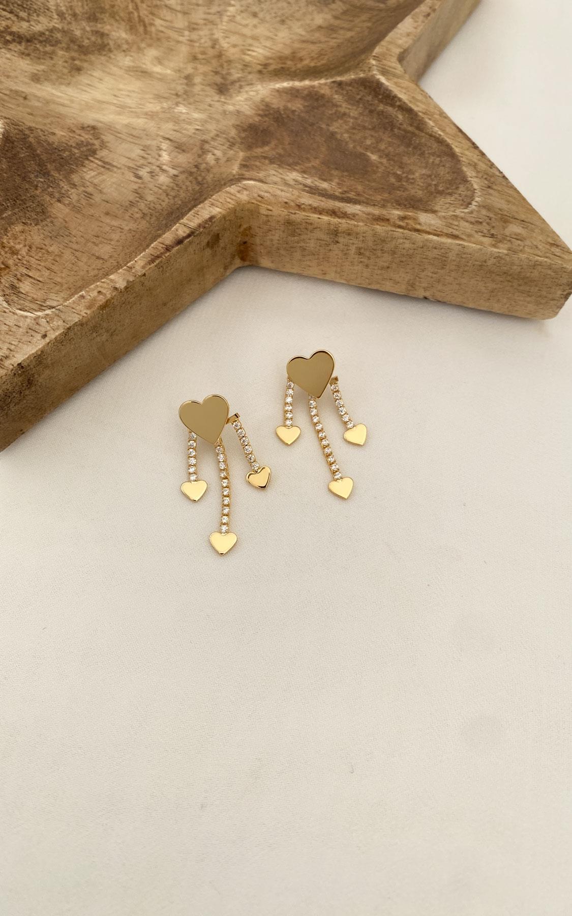 Kalp Figürlü Su Yolu Detaylı Gold Küpe