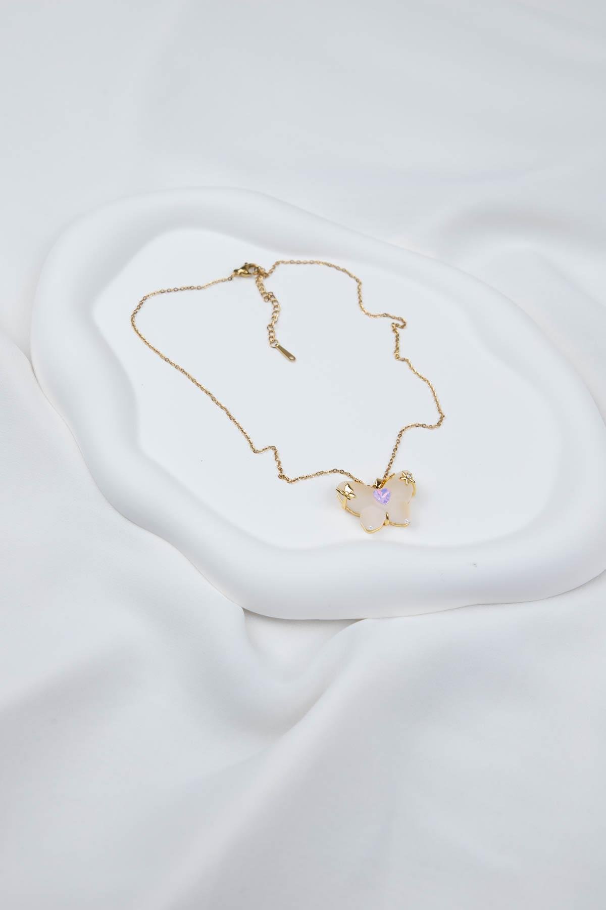 Kelebek Figürlü Gold Çelik Kolye