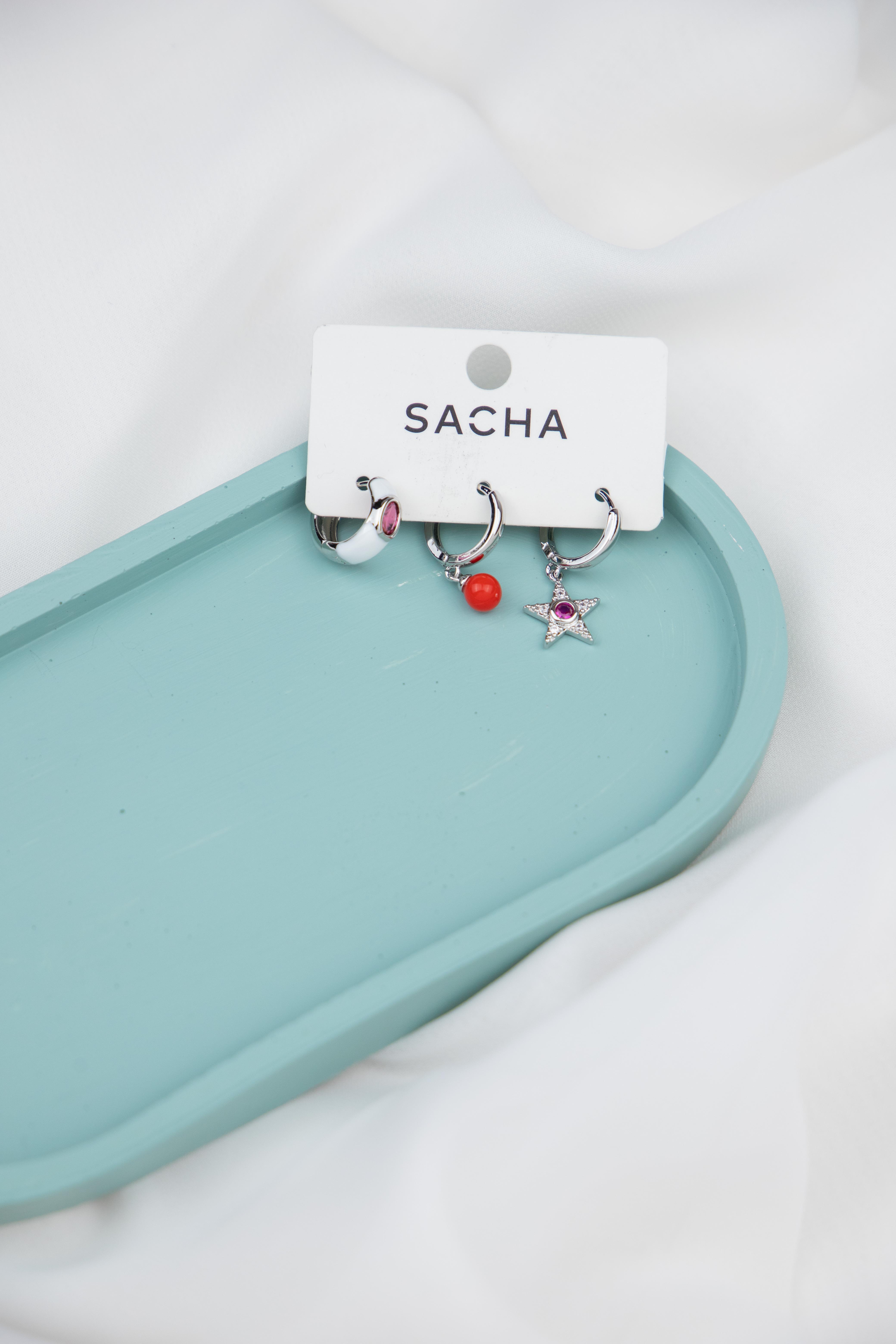 Yıldız Figürlü Gümüş Halka Set Küpe