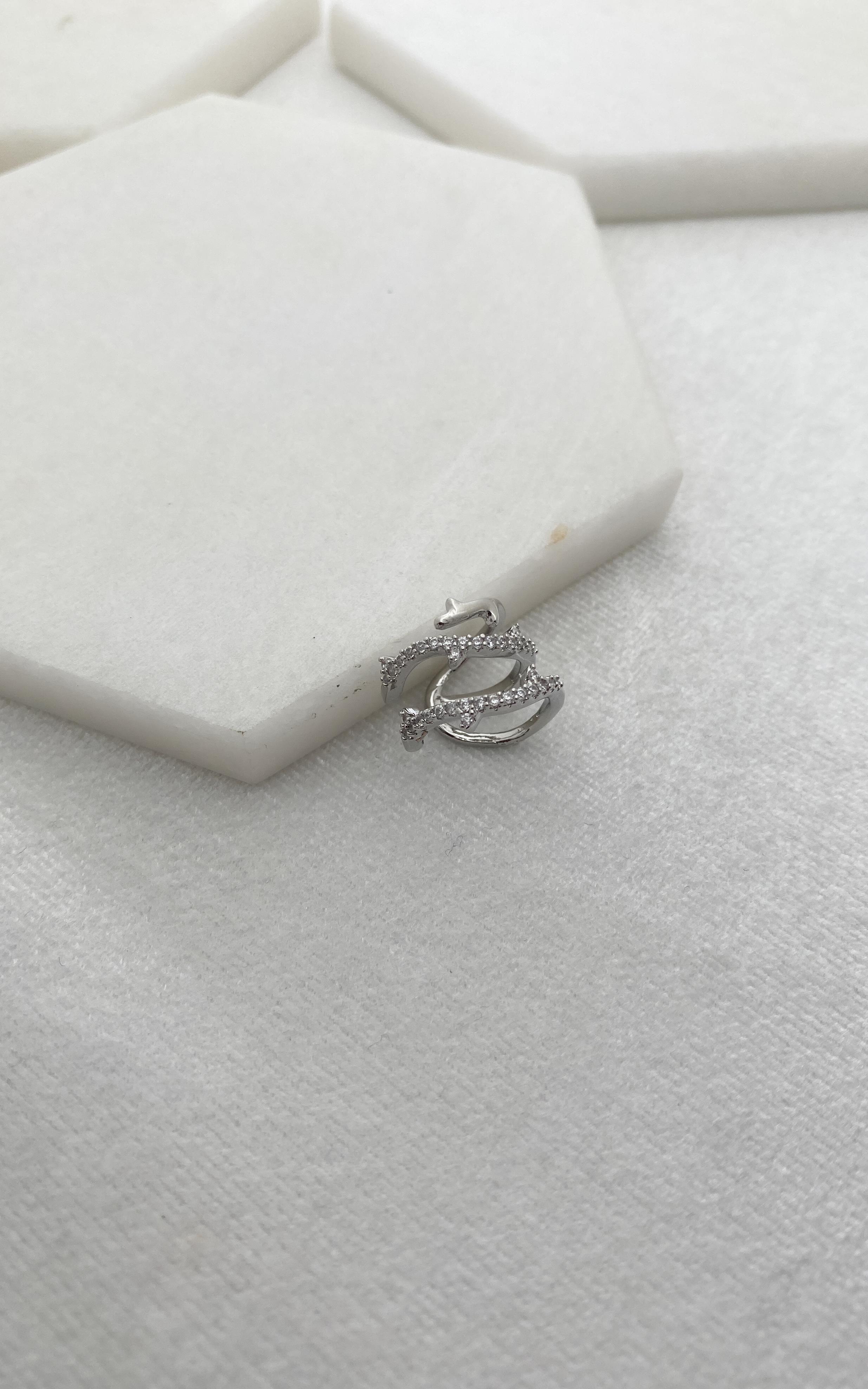Zirkon Taşlı Sarmal Gümüş Ear Cuff Küpe